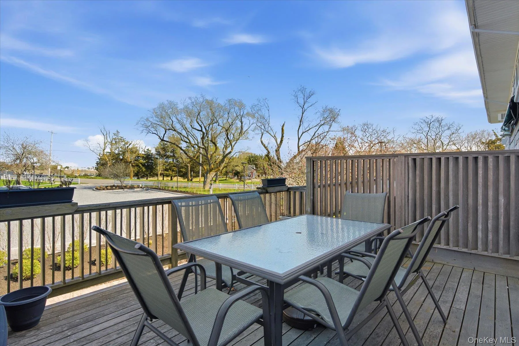 Deck with Waterview Deck with Waterview