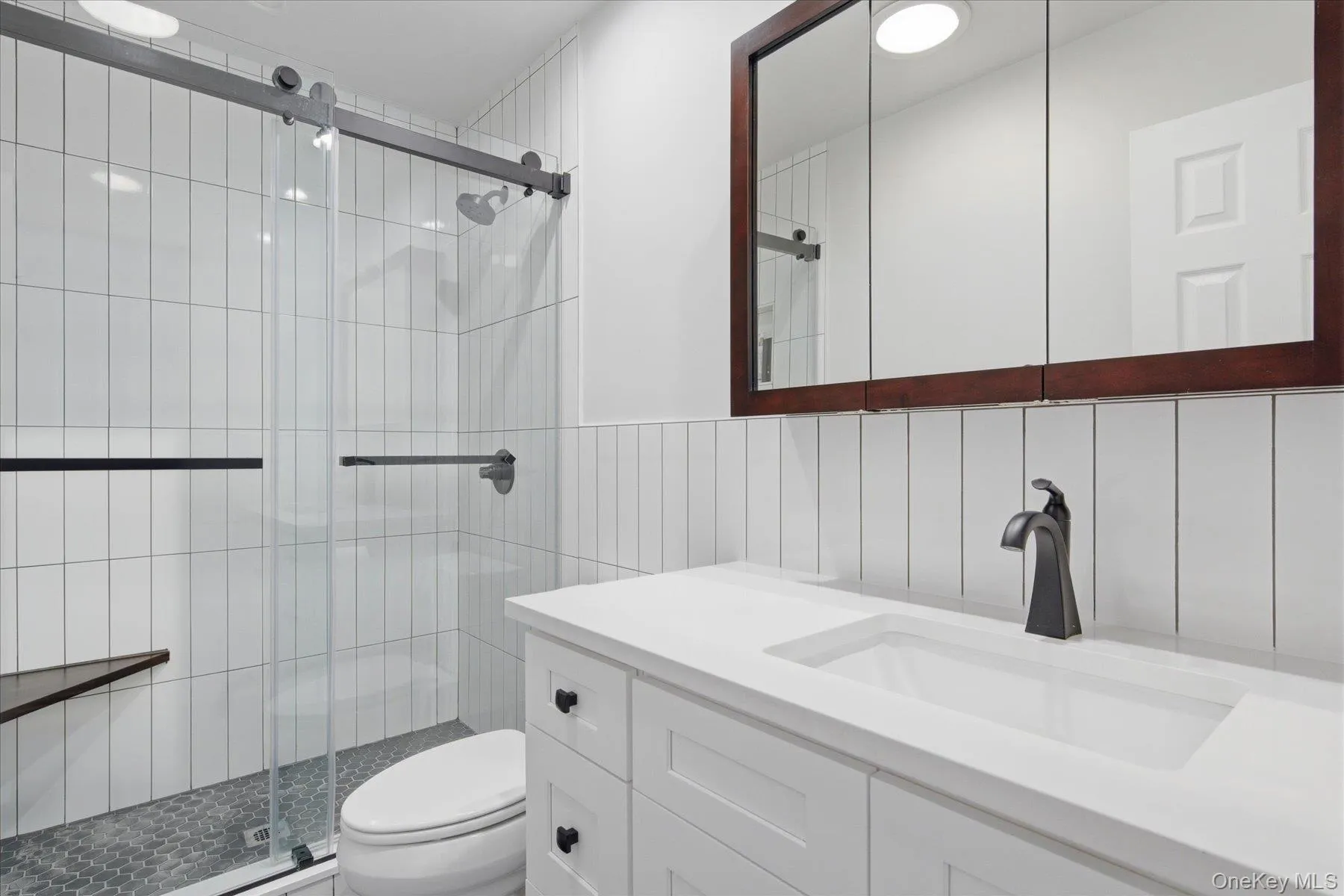 Primary En Suite Bathroom Primary En Suite Bathroom