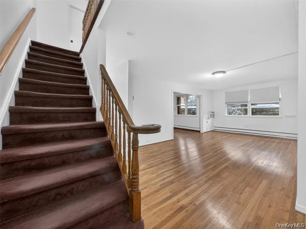 81 Kearsing Parkway, Ramapo, NY, 2 Bedrooms Bedrooms, 6 Rooms Rooms,1 BathroomBathrooms,Residential Lease,For Rent,Kearsing,0,993141 81 Kearsing Parkway, Ramapo, NY, 2 Bedrooms Bedrooms, 6 Rooms Rooms,1 BathroomBathrooms,Residential Lease,For Rent,Kearsing,0,993141