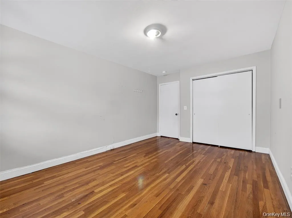 81 Kearsing Parkway, Ramapo, NY, 2 Bedrooms Bedrooms, 6 Rooms Rooms,1 BathroomBathrooms,Residential Lease,For Rent,Kearsing,0,993141 81 Kearsing Parkway, Ramapo, NY, 2 Bedrooms Bedrooms, 6 Rooms Rooms,1 BathroomBathrooms,Residential Lease,For Rent,Kearsing,0,993141
