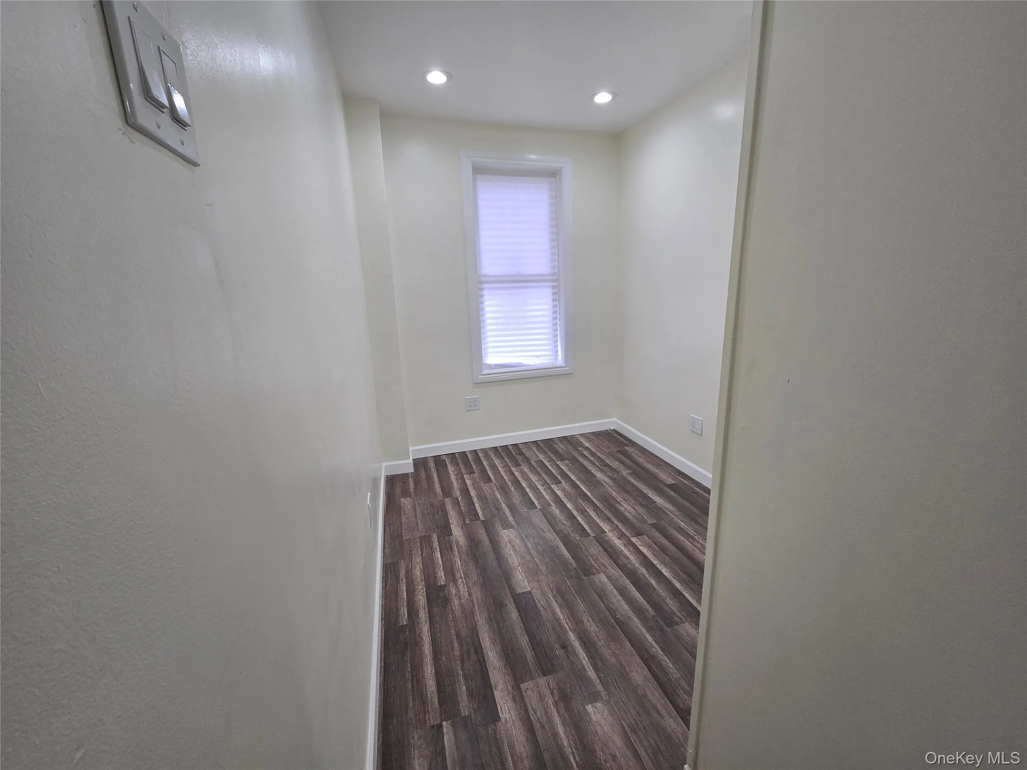 10750 Van Wyck Expressway, New York, NY, 3 Bedrooms Bedrooms, 5 Rooms Rooms,1 BathroomBathrooms,Residential Lease,For Rent,Van Wyck,0,993143 10750 Van Wyck Expressway, New York, NY, 3 Bedrooms Bedrooms, 5 Rooms Rooms,1 BathroomBathrooms,Residential Lease,For Rent,Van Wyck,0,993143