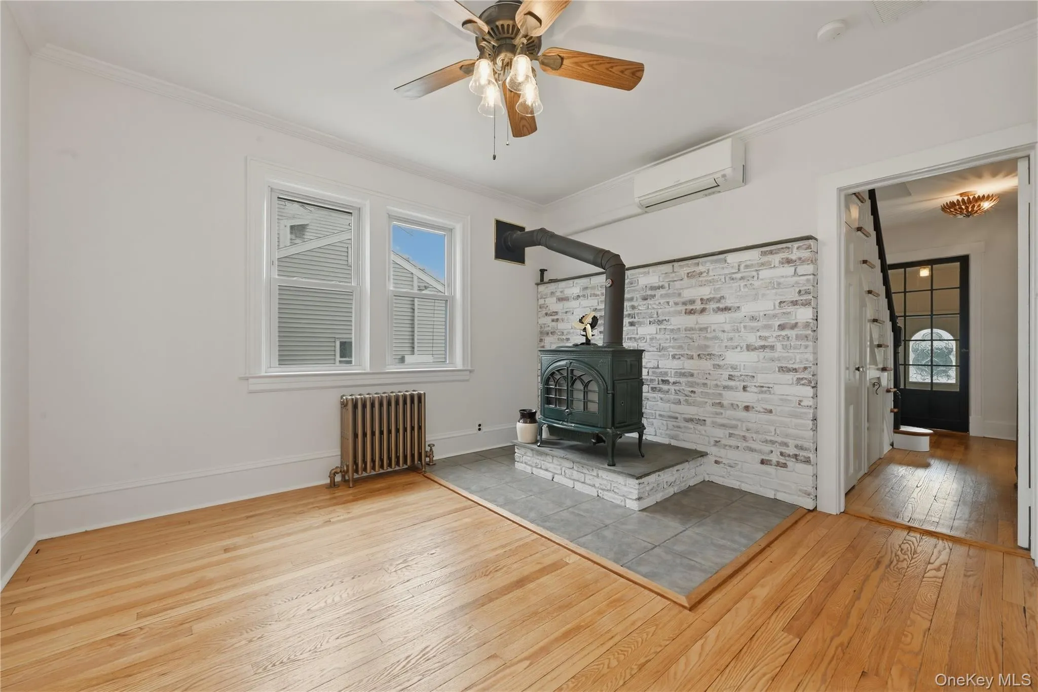 88 Coles Street, Glen Cove, NY, 3 Bedrooms Bedrooms, 8 Rooms Rooms,2 BathroomsBathrooms,Residential Lease,For Rent,Coles,0,993162 88 Coles Street, Glen Cove, NY, 3 Bedrooms Bedrooms, 8 Rooms Rooms,2 BathroomsBathrooms,Residential Lease,For Rent,Coles,0,993162