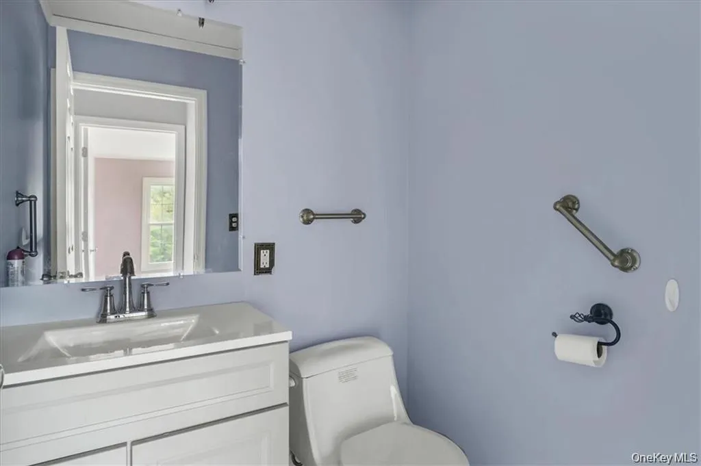 4 Ayr Road, Chester Town, NY, 6 Bedrooms Bedrooms, 15 Rooms Rooms,4 BathroomsBathrooms,Residential Lease,For Rent,Ayr,0,993173 4 Ayr Road, Chester Town, NY, 6 Bedrooms Bedrooms, 15 Rooms Rooms,4 BathroomsBathrooms,Residential Lease,For Rent,Ayr,0,993173
