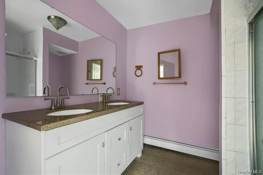 4 Ayr Road, Chester Town, NY, 6 Bedrooms Bedrooms, 15 Rooms Rooms,4 BathroomsBathrooms,Residential Lease,For Rent,Ayr,0,993173 4 Ayr Road, Chester Town, NY, 6 Bedrooms Bedrooms, 15 Rooms Rooms,4 BathroomsBathrooms,Residential Lease,For Rent,Ayr,0,993173