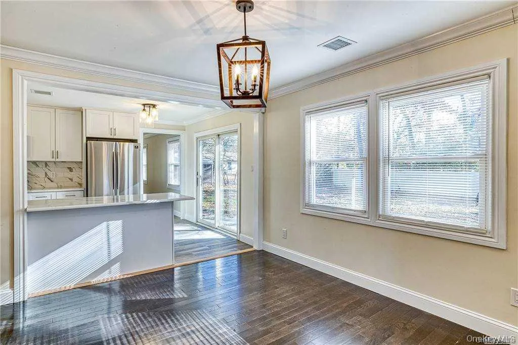 30 Whitfield Lane, Brookhaven, NY, 4 Bedrooms Bedrooms, 8 Rooms Rooms,2 BathroomsBathrooms,Residential Lease,For Rent,Whitfield,0,993195 30 Whitfield Lane, Brookhaven, NY, 4 Bedrooms Bedrooms, 8 Rooms Rooms,2 BathroomsBathrooms,Residential Lease,For Rent,Whitfield,0,993195