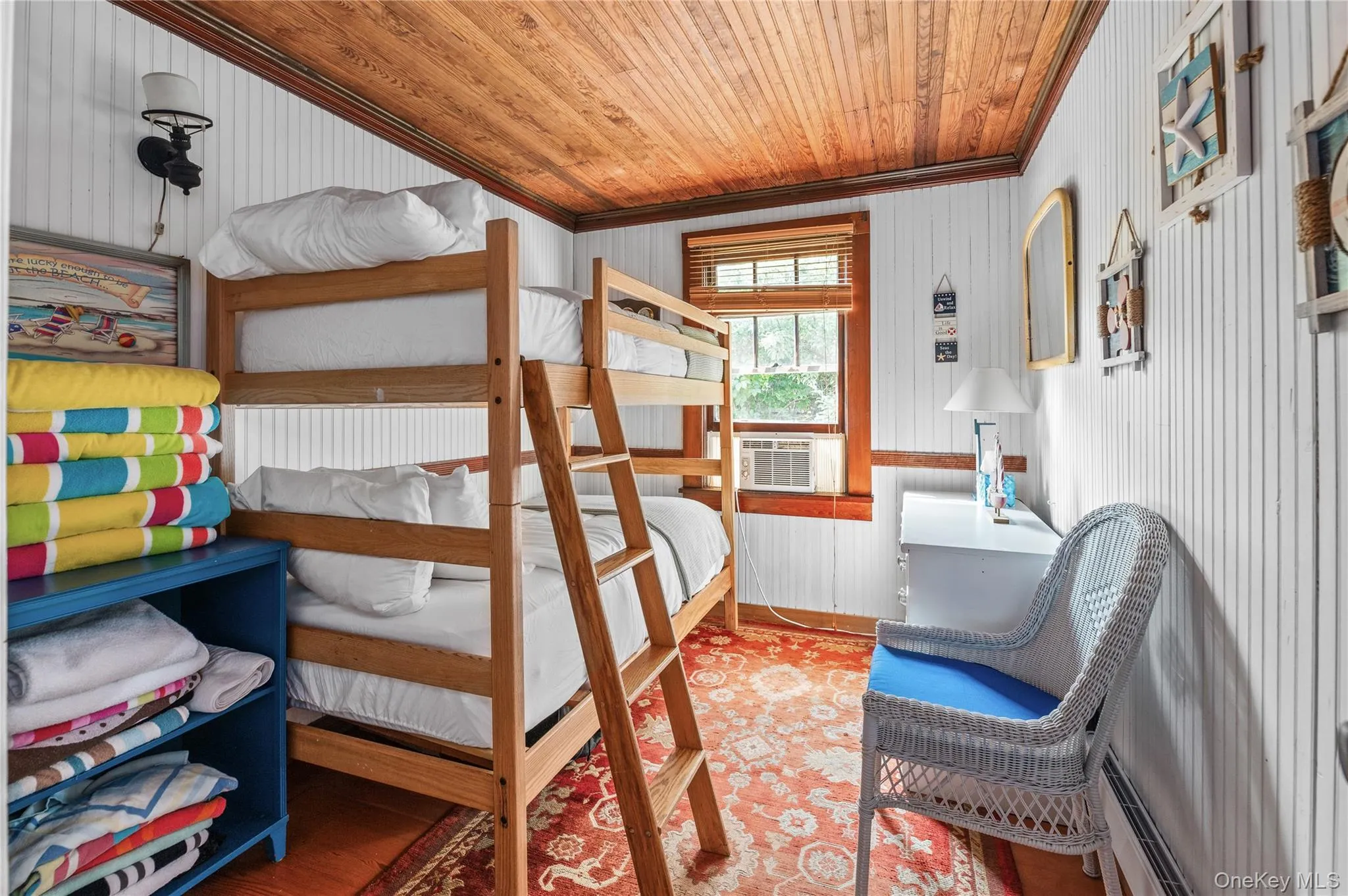 40 Bungalow Walk, Islip, NY, 3 Bedrooms Bedrooms, 7 Rooms Rooms,1 BathroomBathrooms,Residential Lease,For Rent,Bungalow,0,993242 40 Bungalow Walk, Islip, NY, 3 Bedrooms Bedrooms, 7 Rooms Rooms,1 BathroomBathrooms,Residential Lease,For Rent,Bungalow,0,993242