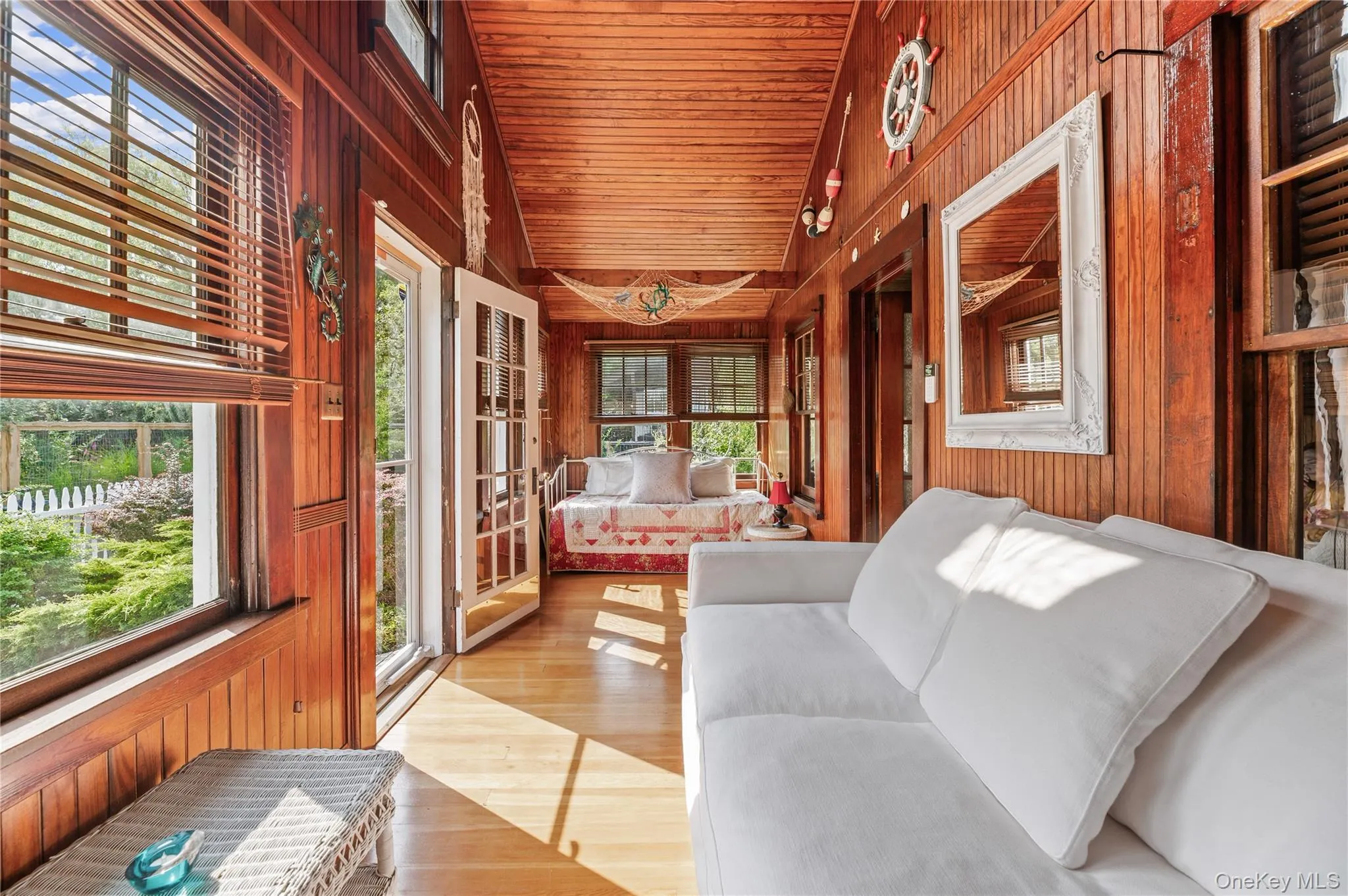 40 Bungalow Walk, Islip, NY, 3 Bedrooms Bedrooms, 7 Rooms Rooms,1 BathroomBathrooms,Residential Lease,For Rent,Bungalow,0,993242 40 Bungalow Walk, Islip, NY, 3 Bedrooms Bedrooms, 7 Rooms Rooms,1 BathroomBathrooms,Residential Lease,For Rent,Bungalow,0,993242