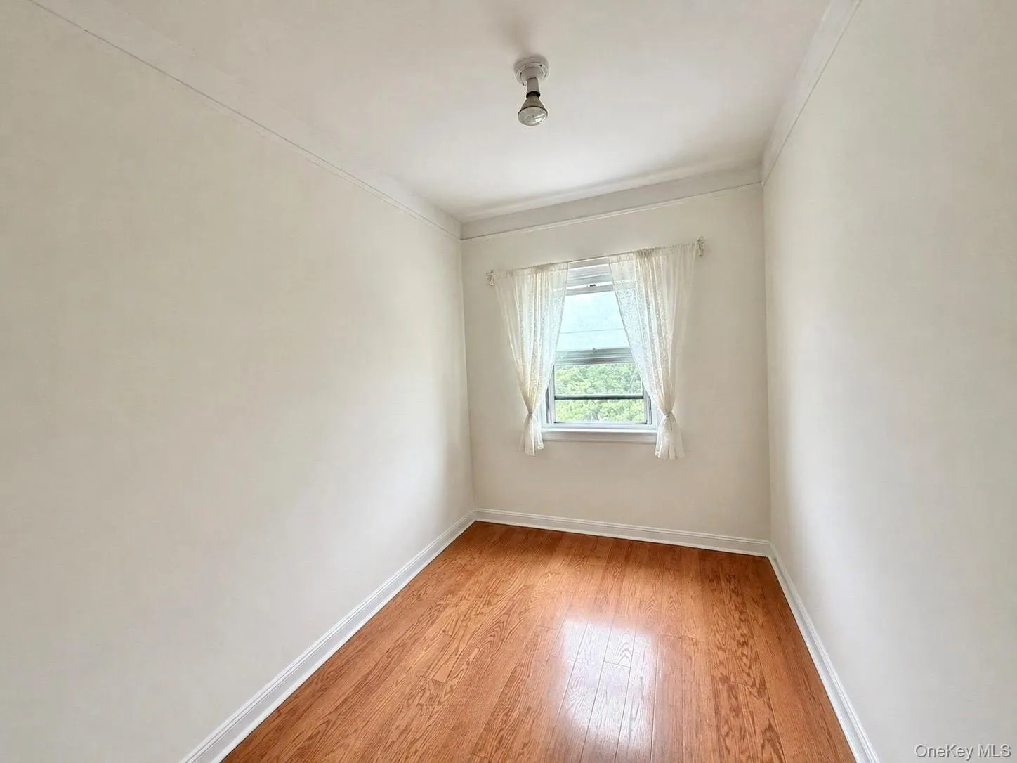 48-40 39th Street, New York, NY, 3 Bedrooms Bedrooms, 6 Rooms Rooms,2 BathroomsBathrooms,Residential Sale,For Rent,39th,0,993244 48-40 39th Street, New York, NY, 3 Bedrooms Bedrooms, 6 Rooms Rooms,2 BathroomsBathrooms,Residential Sale,For Rent,39th,0,993244