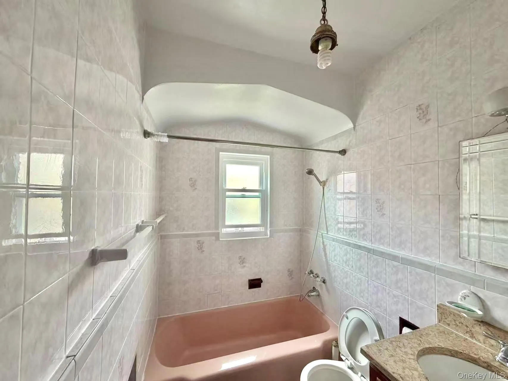 48-40 39th Street, New York, NY, 3 Bedrooms Bedrooms, 6 Rooms Rooms,2 BathroomsBathrooms,Residential Sale,For Rent,39th,0,993244 48-40 39th Street, New York, NY, 3 Bedrooms Bedrooms, 6 Rooms Rooms,2 BathroomsBathrooms,Residential Sale,For Rent,39th,0,993244