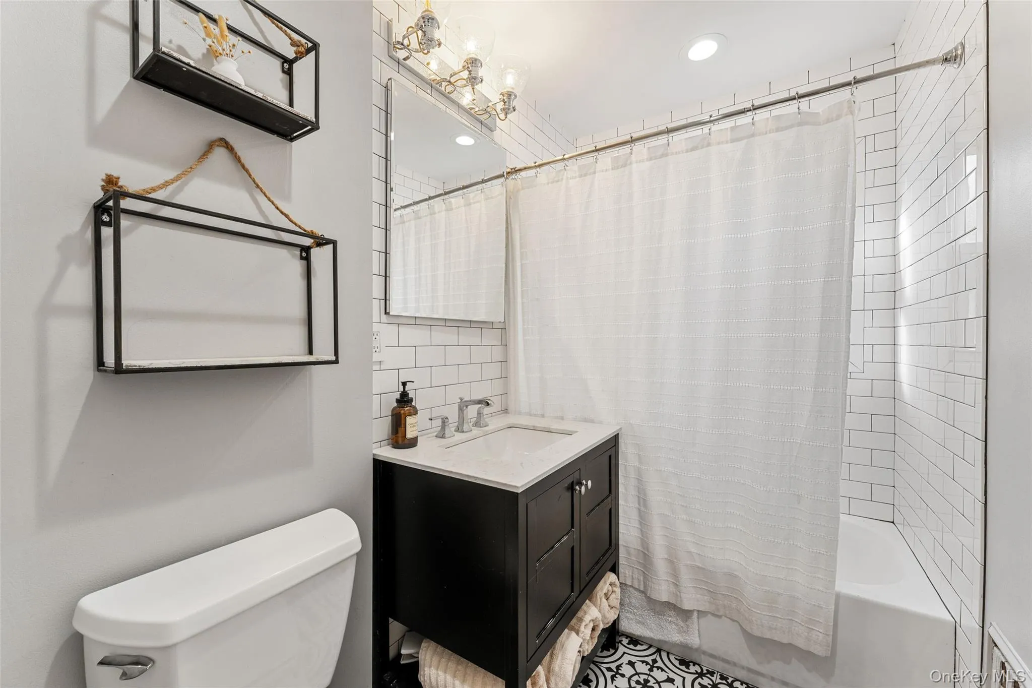 17 Terrace Avenue, White Plains, NY, 2 Bedrooms Bedrooms, 5 Rooms Rooms,1 BathroomBathrooms,Residential Lease,For Rent,Terrace,0,993246 17 Terrace Avenue, White Plains, NY, 2 Bedrooms Bedrooms, 5 Rooms Rooms,1 BathroomBathrooms,Residential Lease,For Rent,Terrace,0,993246