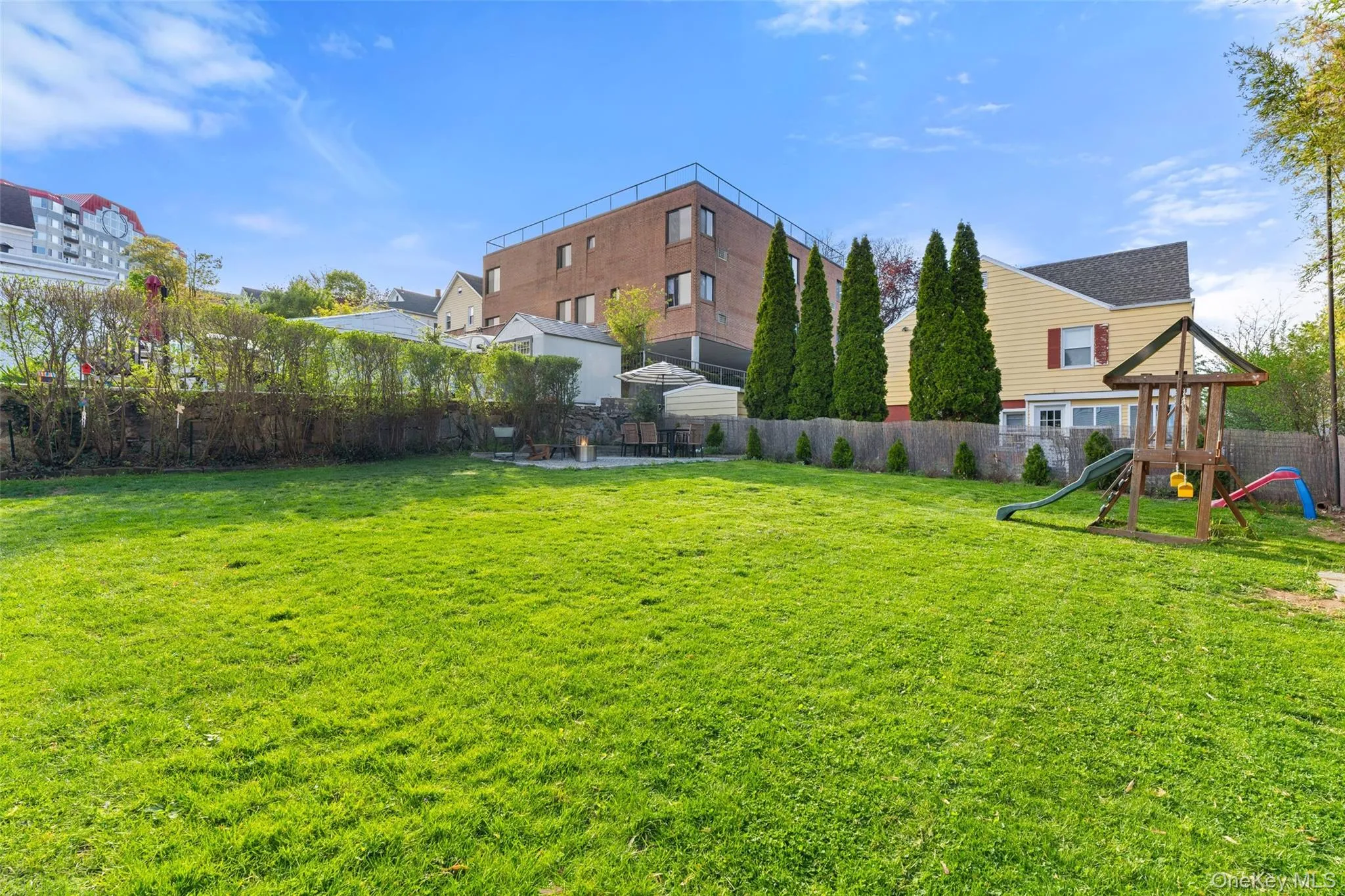 17 Terrace Avenue, White Plains, NY, 2 Bedrooms Bedrooms, 5 Rooms Rooms,1 BathroomBathrooms,Residential Lease,For Rent,Terrace,0,993246 17 Terrace Avenue, White Plains, NY, 2 Bedrooms Bedrooms, 5 Rooms Rooms,1 BathroomBathrooms,Residential Lease,For Rent,Terrace,0,993246