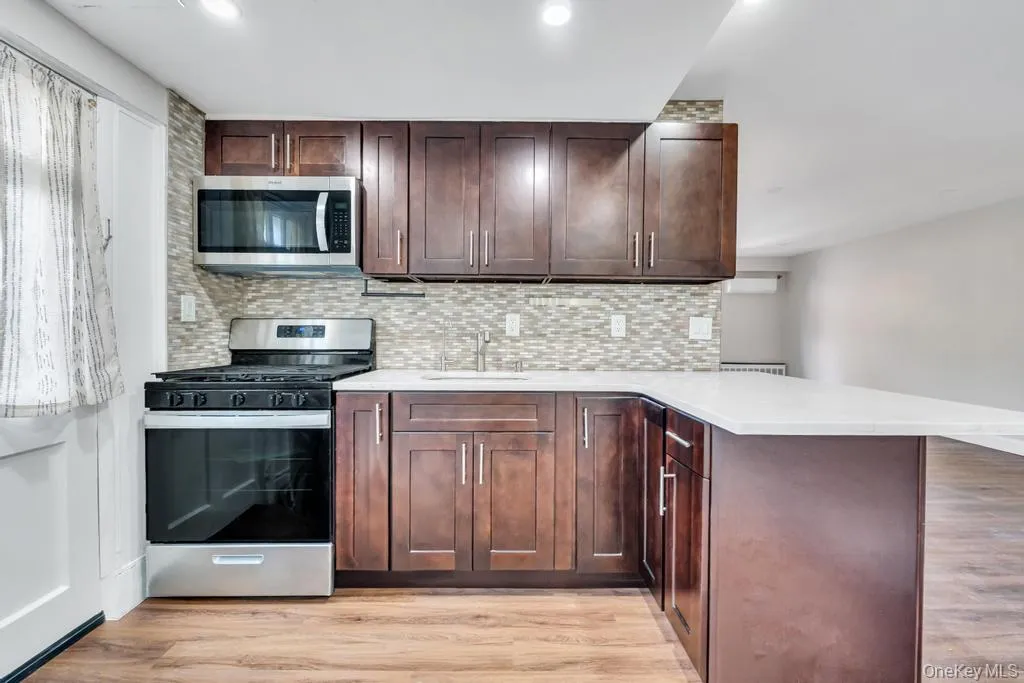 9203 241st Street, New York, NY, 2 Bedrooms Bedrooms, 5 Rooms Rooms,1 BathroomBathrooms,Residential Lease,For Rent,241st,0,993247 9203 241st Street, New York, NY, 2 Bedrooms Bedrooms, 5 Rooms Rooms,1 BathroomBathrooms,Residential Lease,For Rent,241st,0,993247