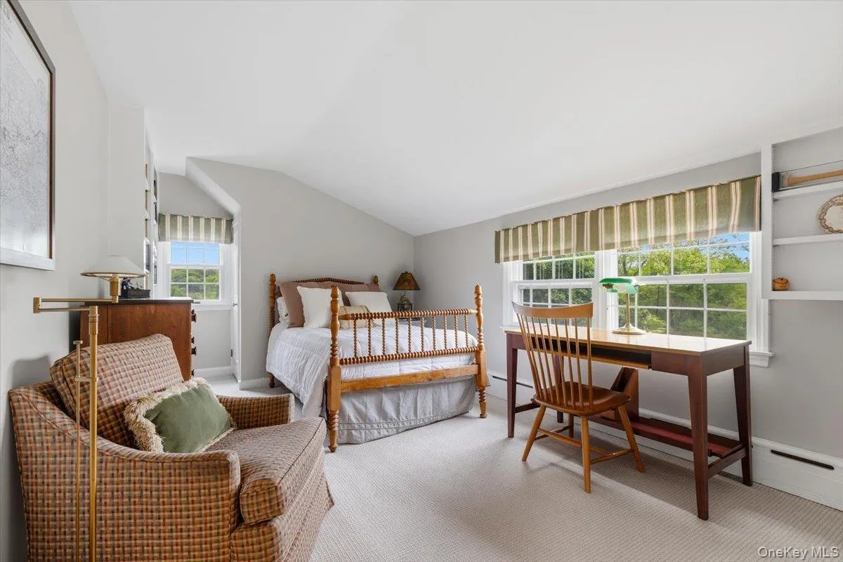 Roomy third Bedroom with built-in bookshelves. Roomy third Bedroom with built-in bookshelves.
