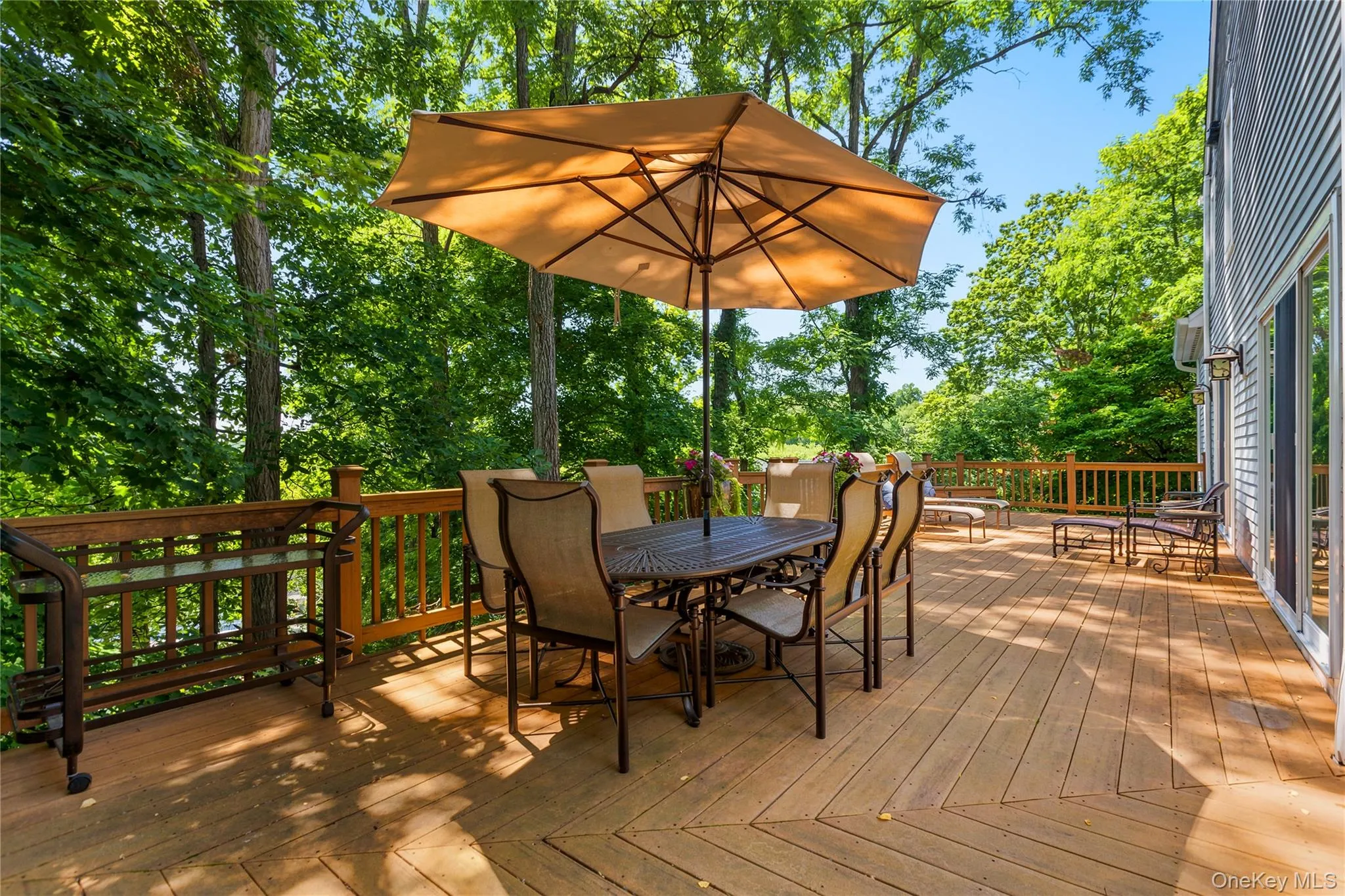 Wrap-around Deck off of Kitchen Wrap-around Deck off of Kitchen