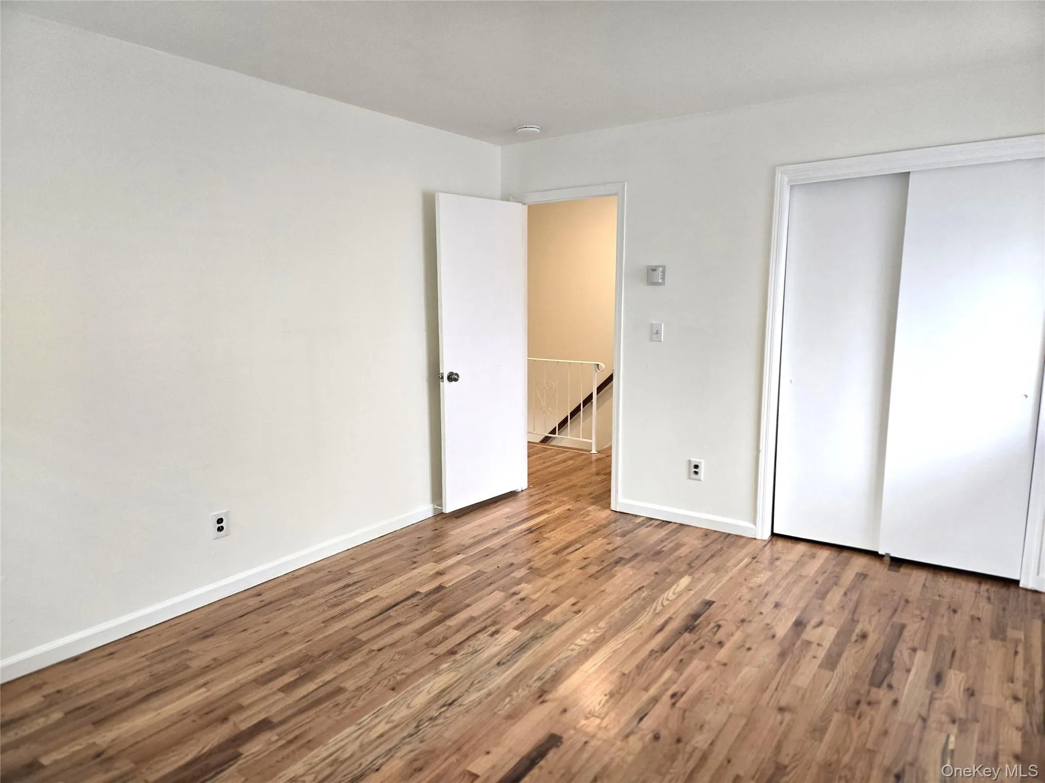 31 Hickory Road, North Hempstead, NY, 3 Bedrooms Bedrooms, 6 Rooms Rooms,1 BathroomBathrooms,Residential Lease,For Rent,Hickory,0,993265 31 Hickory Road, North Hempstead, NY, 3 Bedrooms Bedrooms, 6 Rooms Rooms,1 BathroomBathrooms,Residential Lease,For Rent,Hickory,0,993265