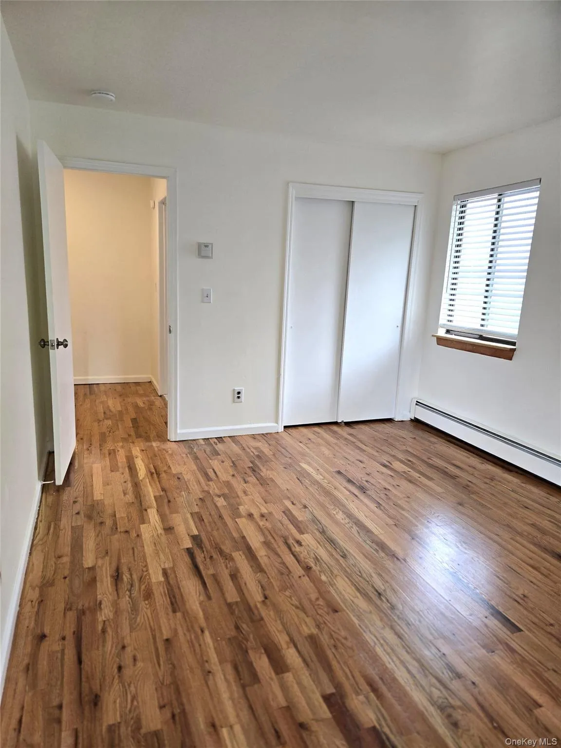 31 Hickory Road, North Hempstead, NY, 3 Bedrooms Bedrooms, 6 Rooms Rooms,1 BathroomBathrooms,Residential Lease,For Rent,Hickory,0,993265 31 Hickory Road, North Hempstead, NY, 3 Bedrooms Bedrooms, 6 Rooms Rooms,1 BathroomBathrooms,Residential Lease,For Rent,Hickory,0,993265