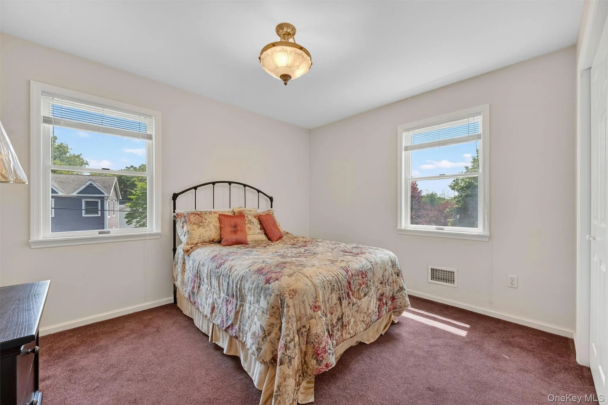 106 Cedar Avenue, Orangetown, NY, 3 Bedrooms Bedrooms, 6 Rooms Rooms,2 BathroomsBathrooms,Residential,For Rent,Cedar,0,993267 106 Cedar Avenue, Orangetown, NY, 3 Bedrooms Bedrooms, 6 Rooms Rooms,2 BathroomsBathrooms,Residential,For Rent,Cedar,0,993267