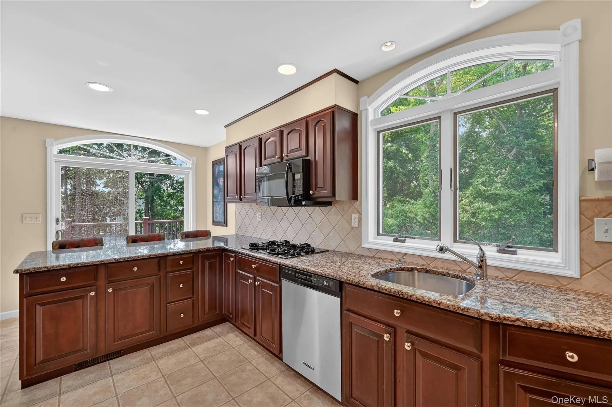 106 Cedar Avenue, Orangetown, NY, 3 Bedrooms Bedrooms, 6 Rooms Rooms,2 BathroomsBathrooms,Residential,For Rent,Cedar,0,993267 106 Cedar Avenue, Orangetown, NY, 3 Bedrooms Bedrooms, 6 Rooms Rooms,2 BathroomsBathrooms,Residential,For Rent,Cedar,0,993267