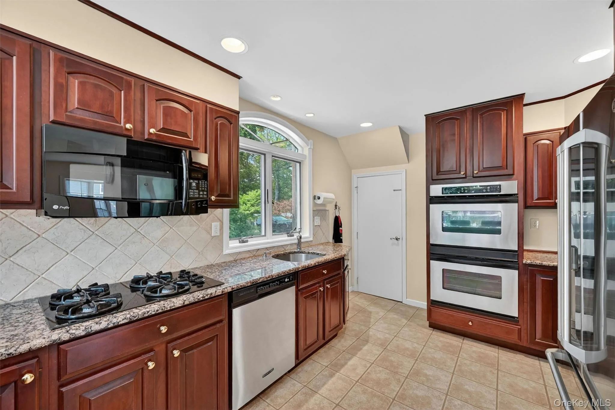 106 Cedar Avenue, Orangetown, NY, 3 Bedrooms Bedrooms, 6 Rooms Rooms,2 BathroomsBathrooms,Residential,For Rent,Cedar,0,993267 106 Cedar Avenue, Orangetown, NY, 3 Bedrooms Bedrooms, 6 Rooms Rooms,2 BathroomsBathrooms,Residential,For Rent,Cedar,0,993267