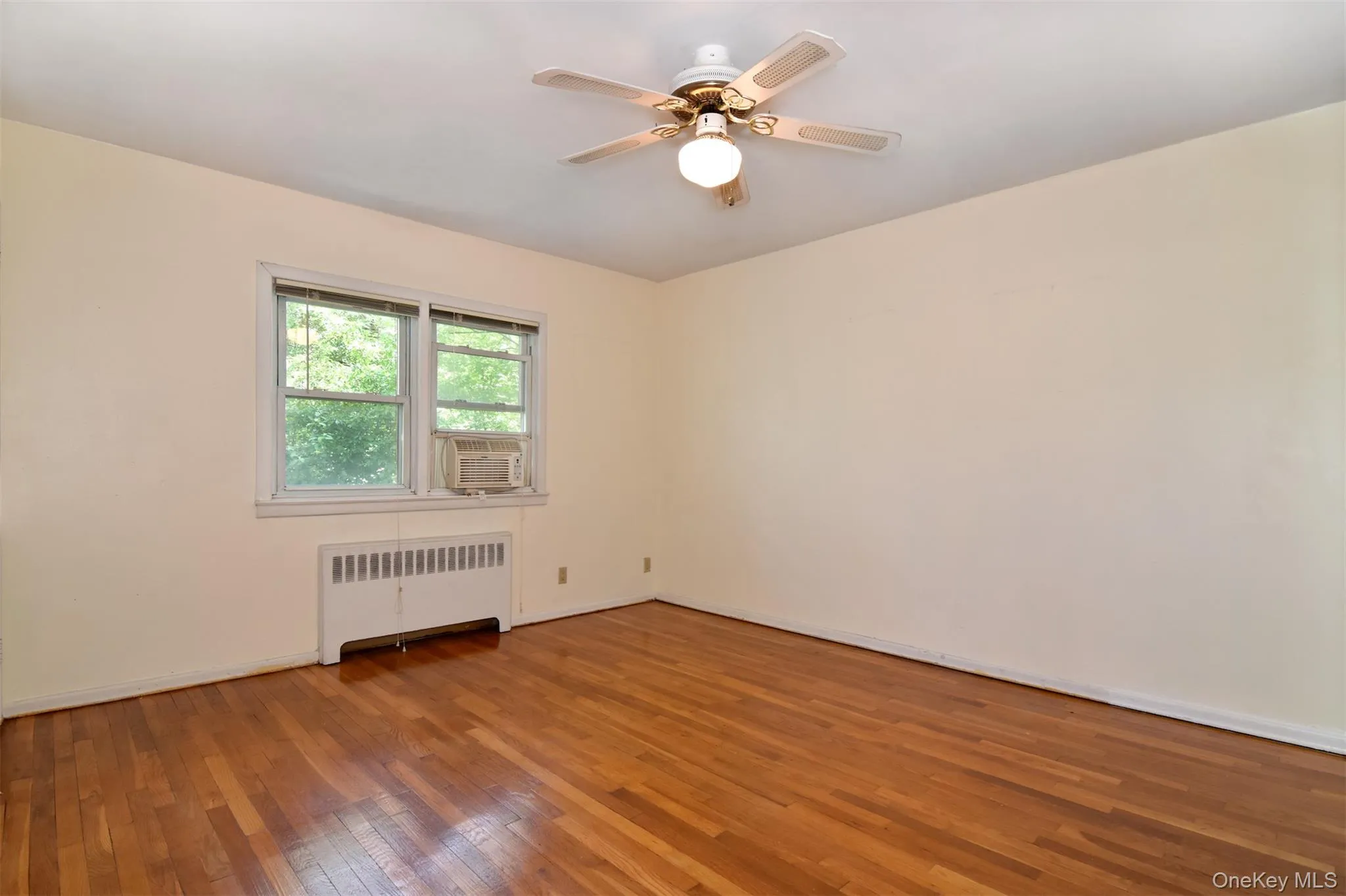 Another Bedroom Another Bedroom