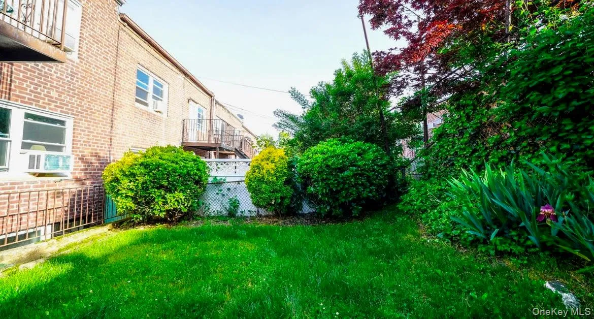 41-20 210th Street, New York, NY, 1 Bedroom Bedrooms, 4 Rooms Rooms,1 BathroomBathrooms,Residential Lease,For Rent,210th,0,993282 41-20 210th Street, New York, NY, 1 Bedroom Bedrooms, 4 Rooms Rooms,1 BathroomBathrooms,Residential Lease,For Rent,210th,0,993282
