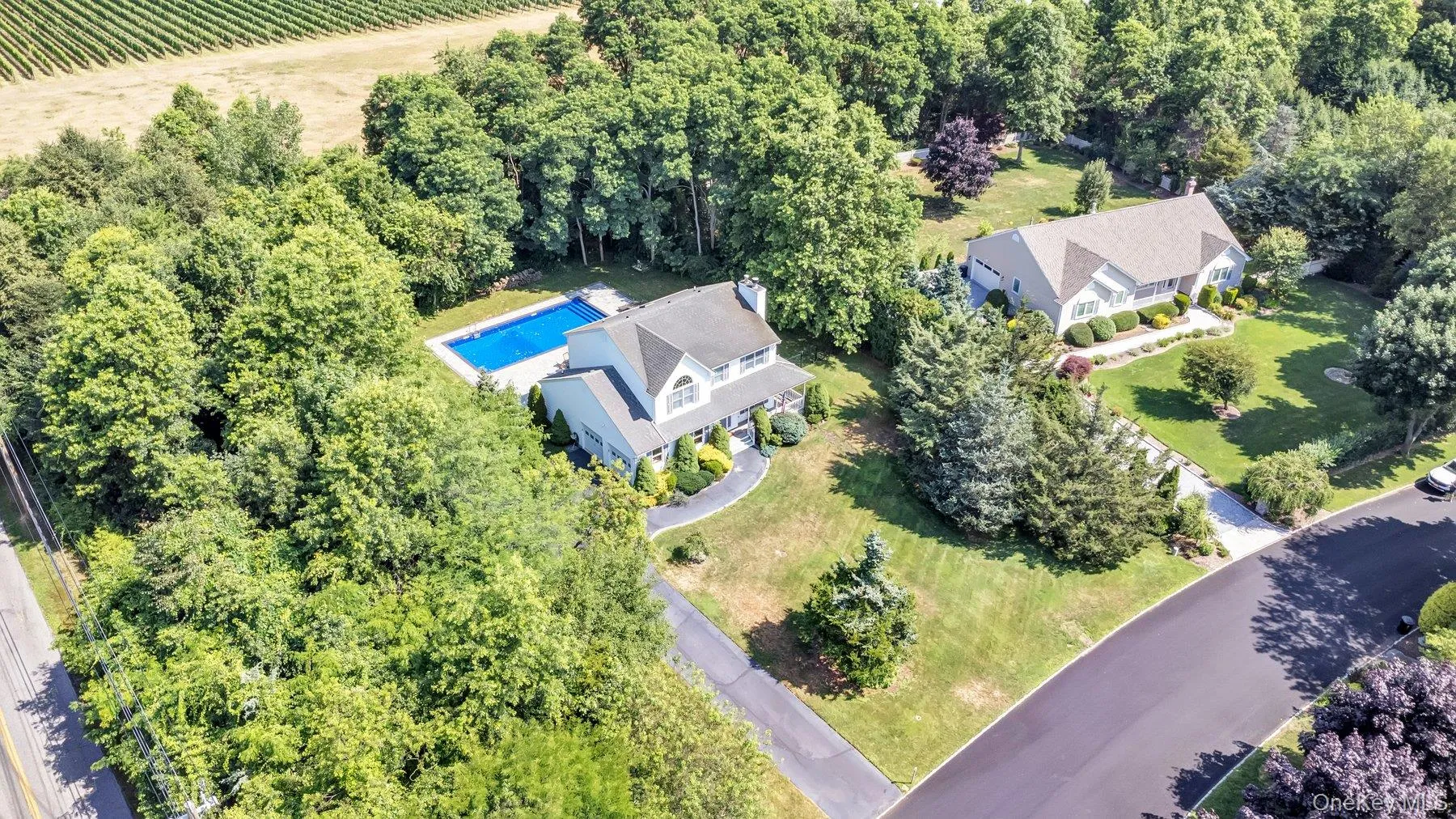 6 Bay Run, Riverhead, NY, 4 Bedrooms Bedrooms, 9 Rooms Rooms,3 BathroomsBathrooms,Residential Lease,For Rent,Bay Run,0,993283 6 Bay Run, Riverhead, NY, 4 Bedrooms Bedrooms, 9 Rooms Rooms,3 BathroomsBathrooms,Residential Lease,For Rent,Bay Run,0,993283