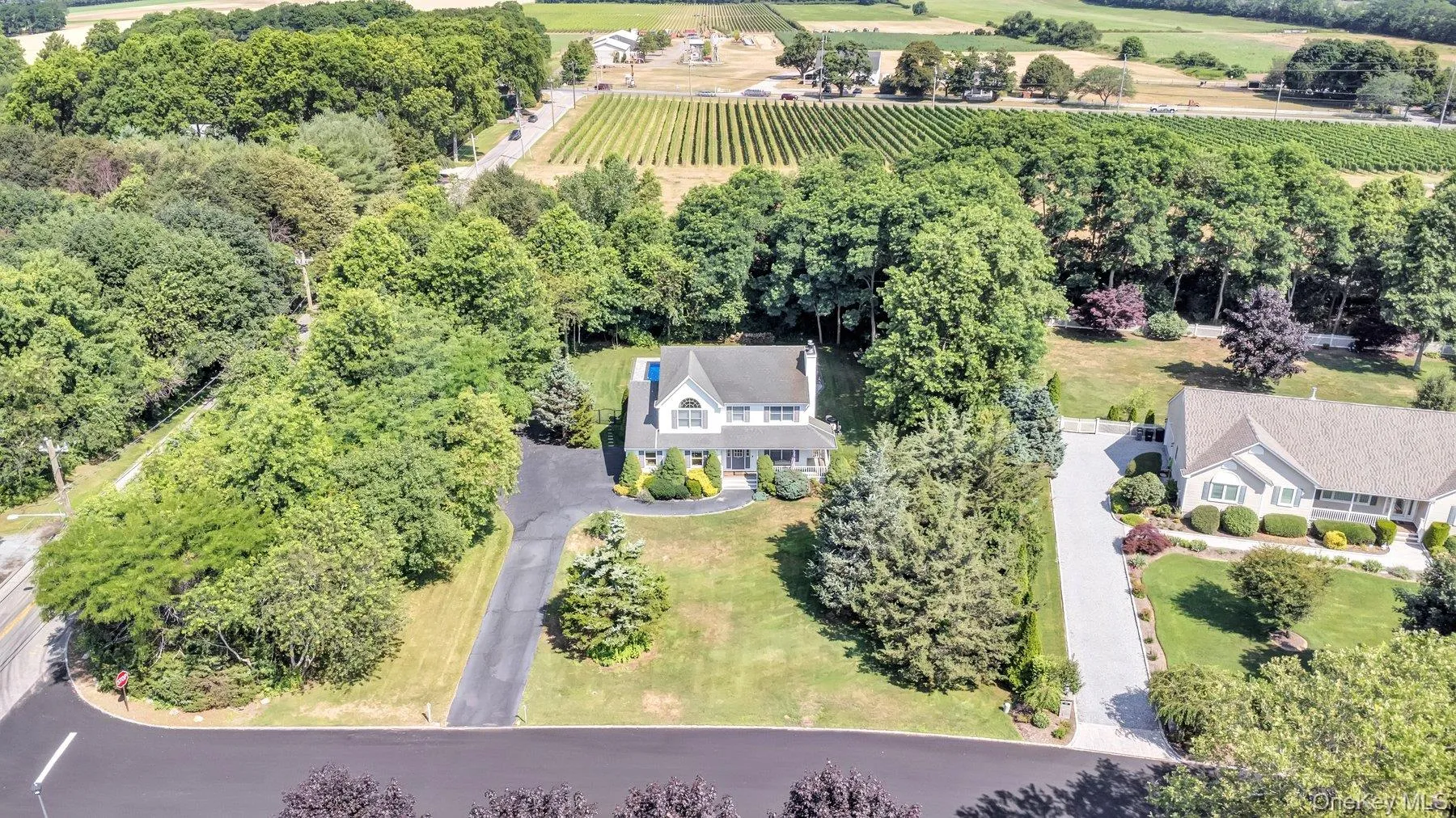 6 Bay Run, Riverhead, NY, 4 Bedrooms Bedrooms, 9 Rooms Rooms,3 BathroomsBathrooms,Residential Lease,For Rent,Bay Run,0,993283 6 Bay Run, Riverhead, NY, 4 Bedrooms Bedrooms, 9 Rooms Rooms,3 BathroomsBathrooms,Residential Lease,For Rent,Bay Run,0,993283