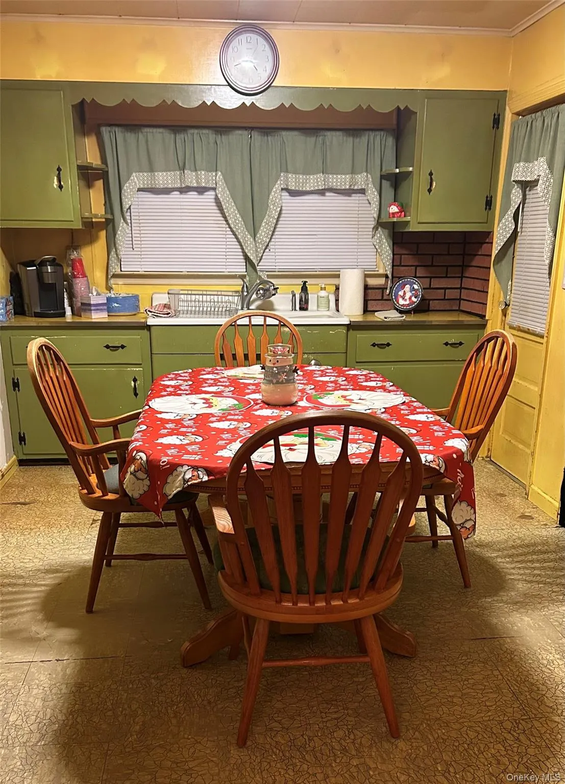 109 Grove Avenue, Brookhaven, NY, 3 Bedrooms Bedrooms, 8 Rooms Rooms,1 BathroomBathrooms,Residential Sale,For Rent,Grove,0,993290 109 Grove Avenue, Brookhaven, NY, 3 Bedrooms Bedrooms, 8 Rooms Rooms,1 BathroomBathrooms,Residential Sale,For Rent,Grove,0,993290