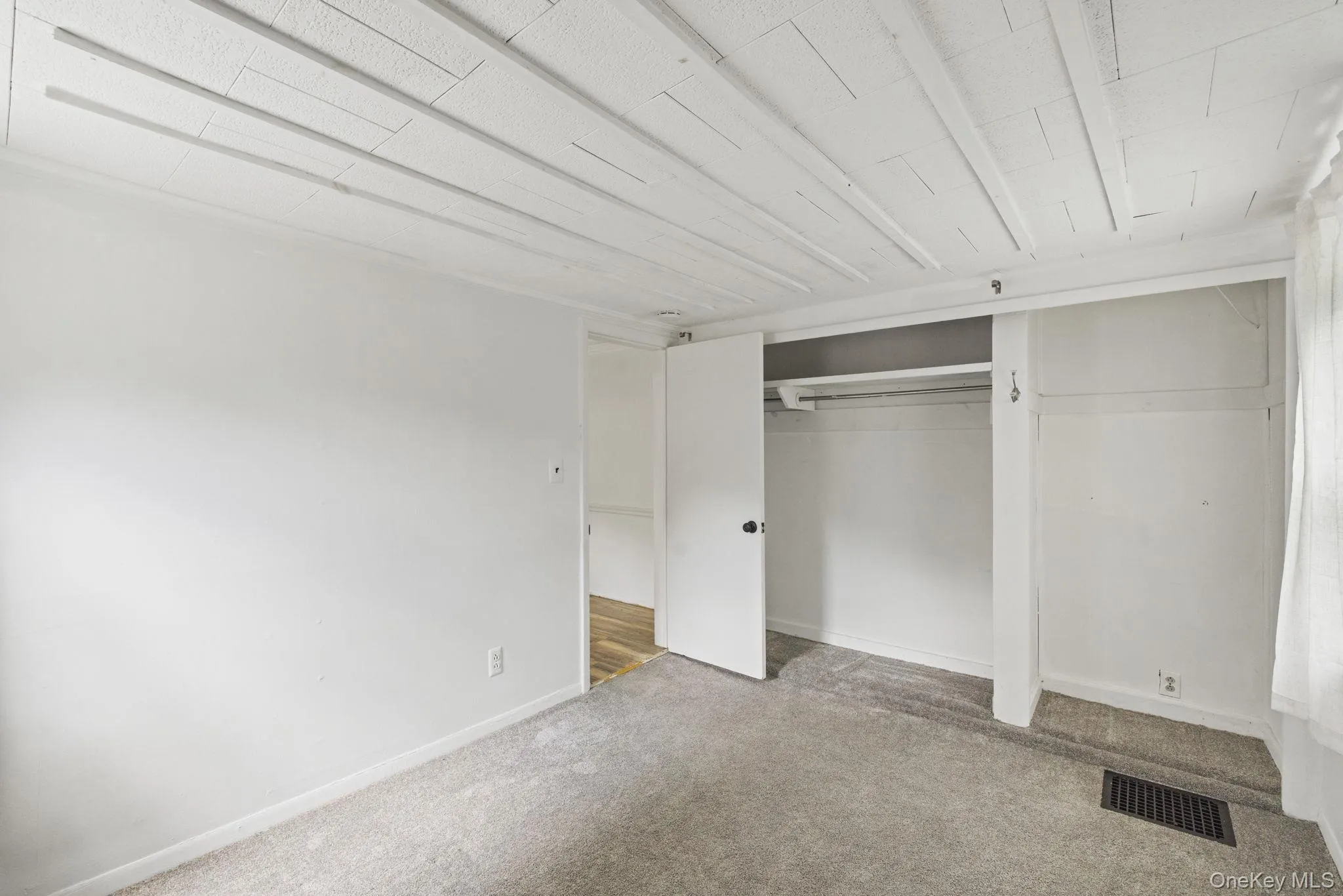 58 Maple Avenue, New Castle, NY, 2 Bedrooms Bedrooms, 4 Rooms Rooms,1 BathroomBathrooms,Residential,For Rent,Maple,0,993303 58 Maple Avenue, New Castle, NY, 2 Bedrooms Bedrooms, 4 Rooms Rooms,1 BathroomBathrooms,Residential,For Rent,Maple,0,993303