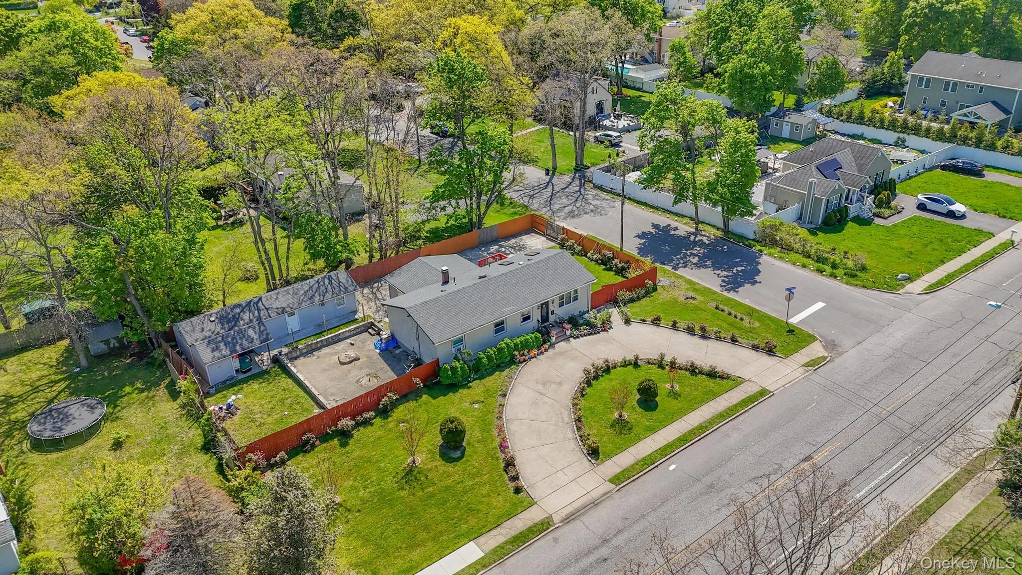 683 Broadway, Islip, NY, 4 Bedrooms Bedrooms, 6 Rooms Rooms,2 BathroomsBathrooms,Residential,For Rent,Broadway,0,993310 683 Broadway, Islip, NY, 4 Bedrooms Bedrooms, 6 Rooms Rooms,2 BathroomsBathrooms,Residential,For Rent,Broadway,0,993310