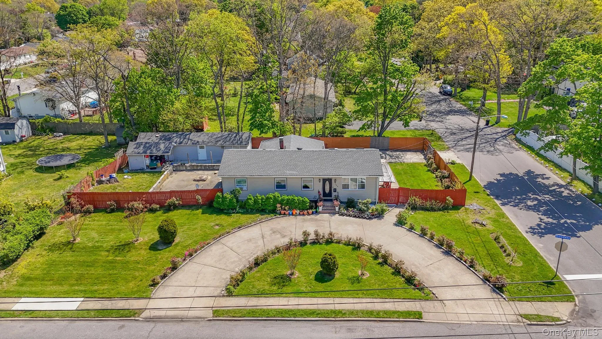 683 Broadway, Islip, NY, 4 Bedrooms Bedrooms, 6 Rooms Rooms,2 BathroomsBathrooms,Residential,For Rent,Broadway,0,993310 683 Broadway, Islip, NY, 4 Bedrooms Bedrooms, 6 Rooms Rooms,2 BathroomsBathrooms,Residential,For Rent,Broadway,0,993310
