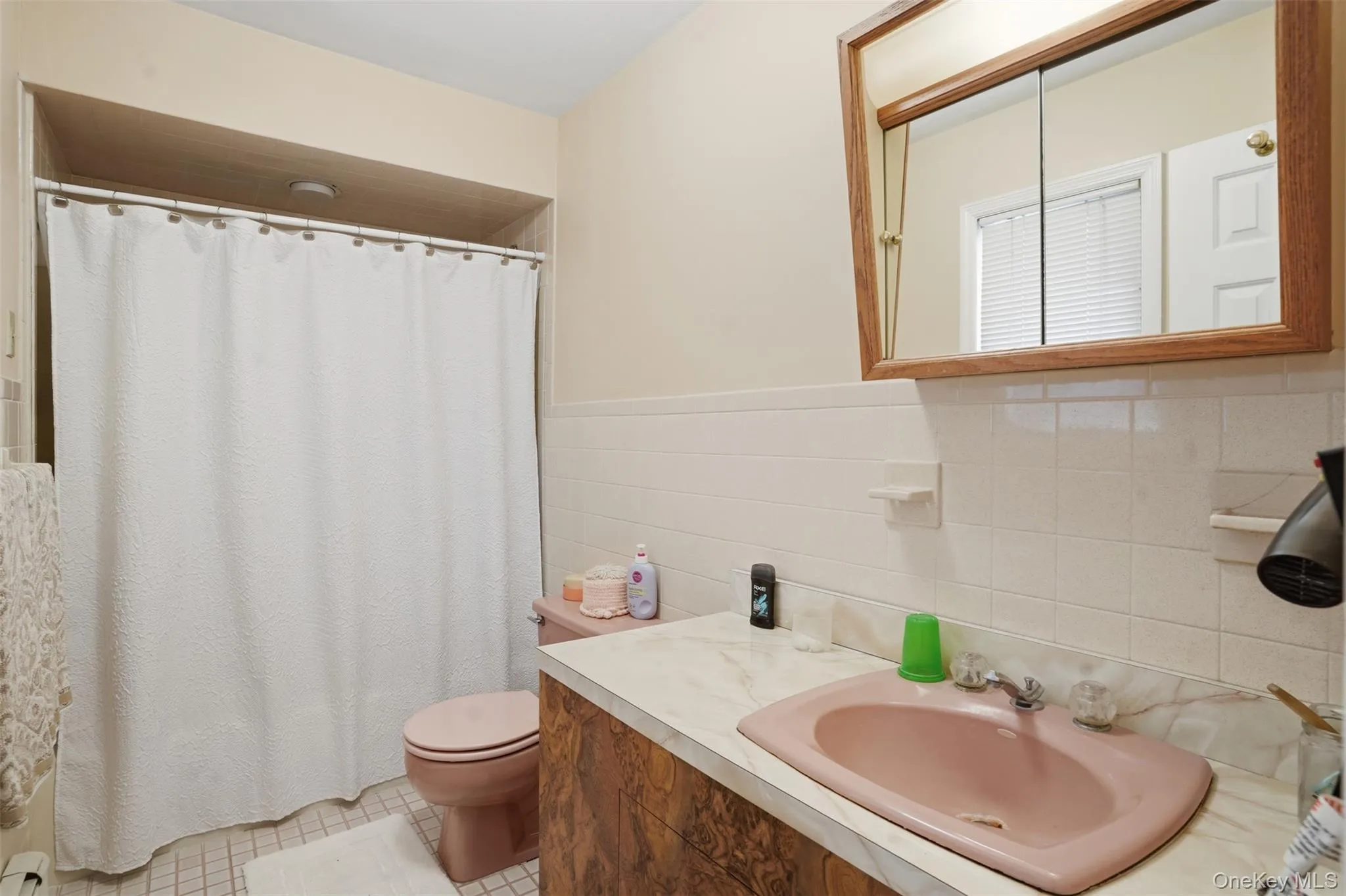 226 Wallkill Road, Montgomery, NY, 5 Bedrooms Bedrooms, 10 Rooms Rooms,3 BathroomsBathrooms,Residential,For Rent,Wallkill,0,993319 226 Wallkill Road, Montgomery, NY, 5 Bedrooms Bedrooms, 10 Rooms Rooms,3 BathroomsBathrooms,Residential,For Rent,Wallkill,0,993319