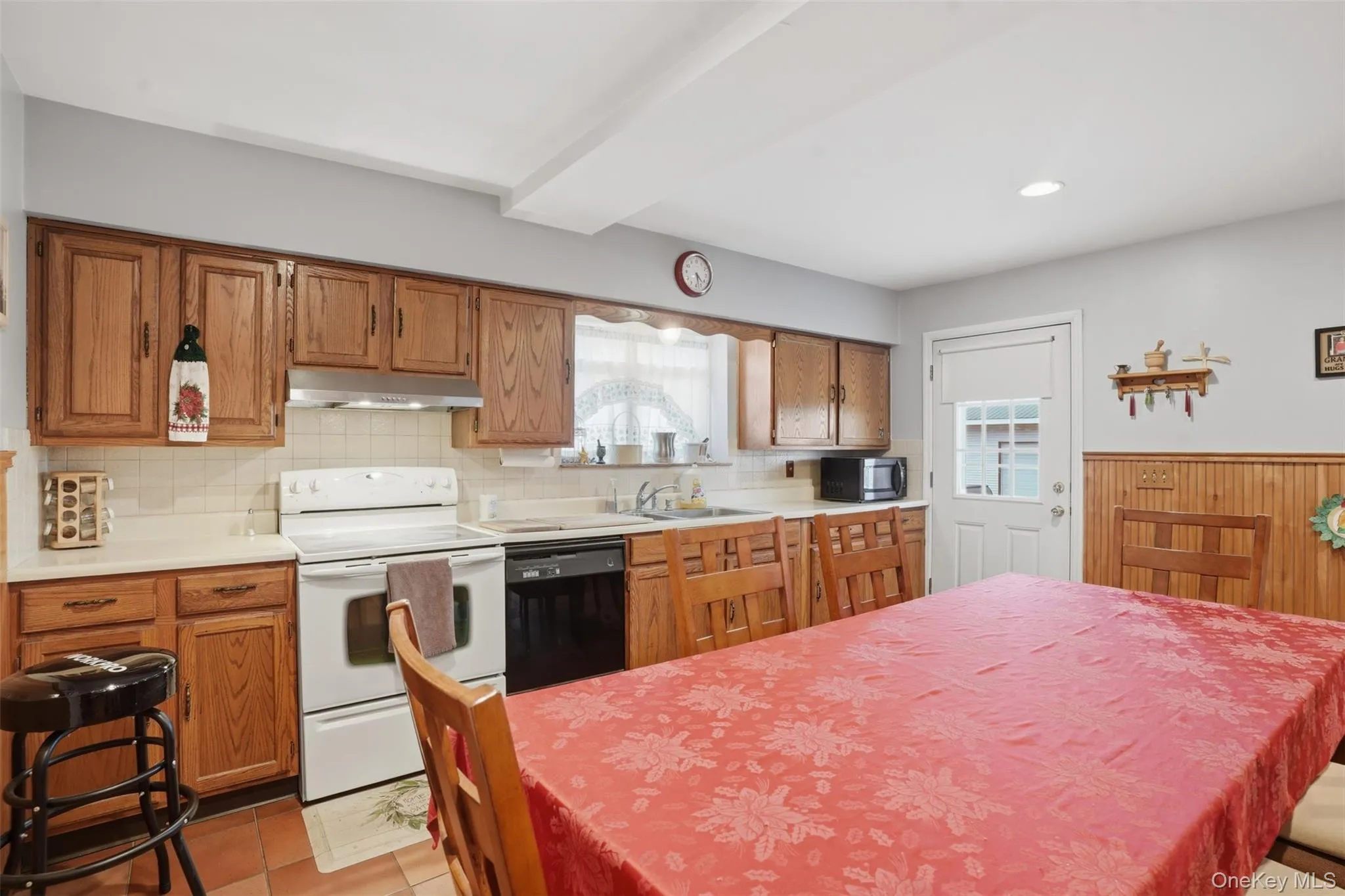 226 Wallkill Road, Montgomery, NY, 5 Bedrooms Bedrooms, 10 Rooms Rooms,3 BathroomsBathrooms,Residential,For Rent,Wallkill,0,993319 226 Wallkill Road, Montgomery, NY, 5 Bedrooms Bedrooms, 10 Rooms Rooms,3 BathroomsBathrooms,Residential,For Rent,Wallkill,0,993319