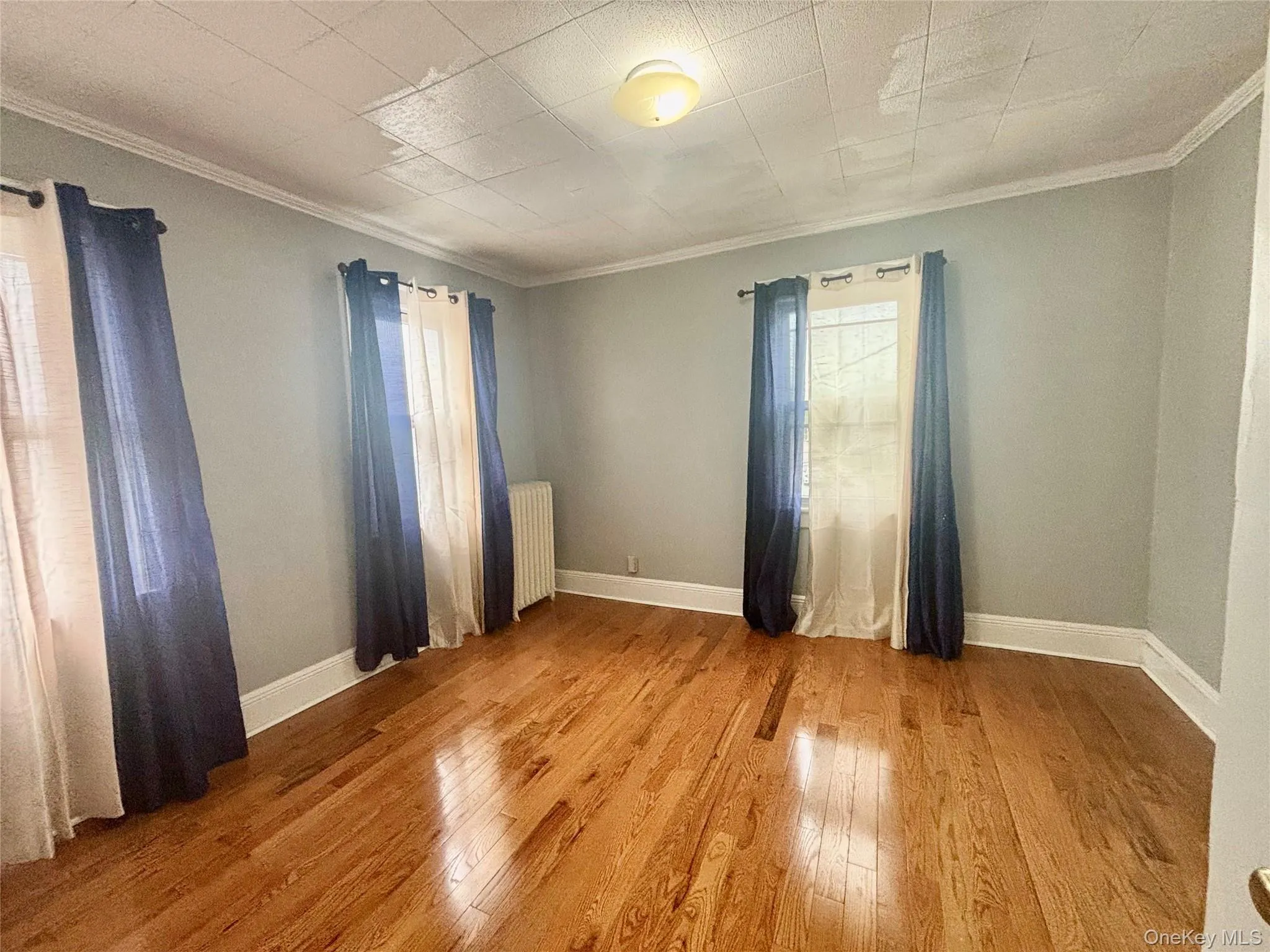 92 Wavecrest Street, Hempstead, NY, 2 Bedrooms Bedrooms, 4 Rooms Rooms,1 BathroomBathrooms,Residential Lease,For Rent,Wavecrest,0,993327 92 Wavecrest Street, Hempstead, NY, 2 Bedrooms Bedrooms, 4 Rooms Rooms,1 BathroomBathrooms,Residential Lease,For Rent,Wavecrest,0,993327