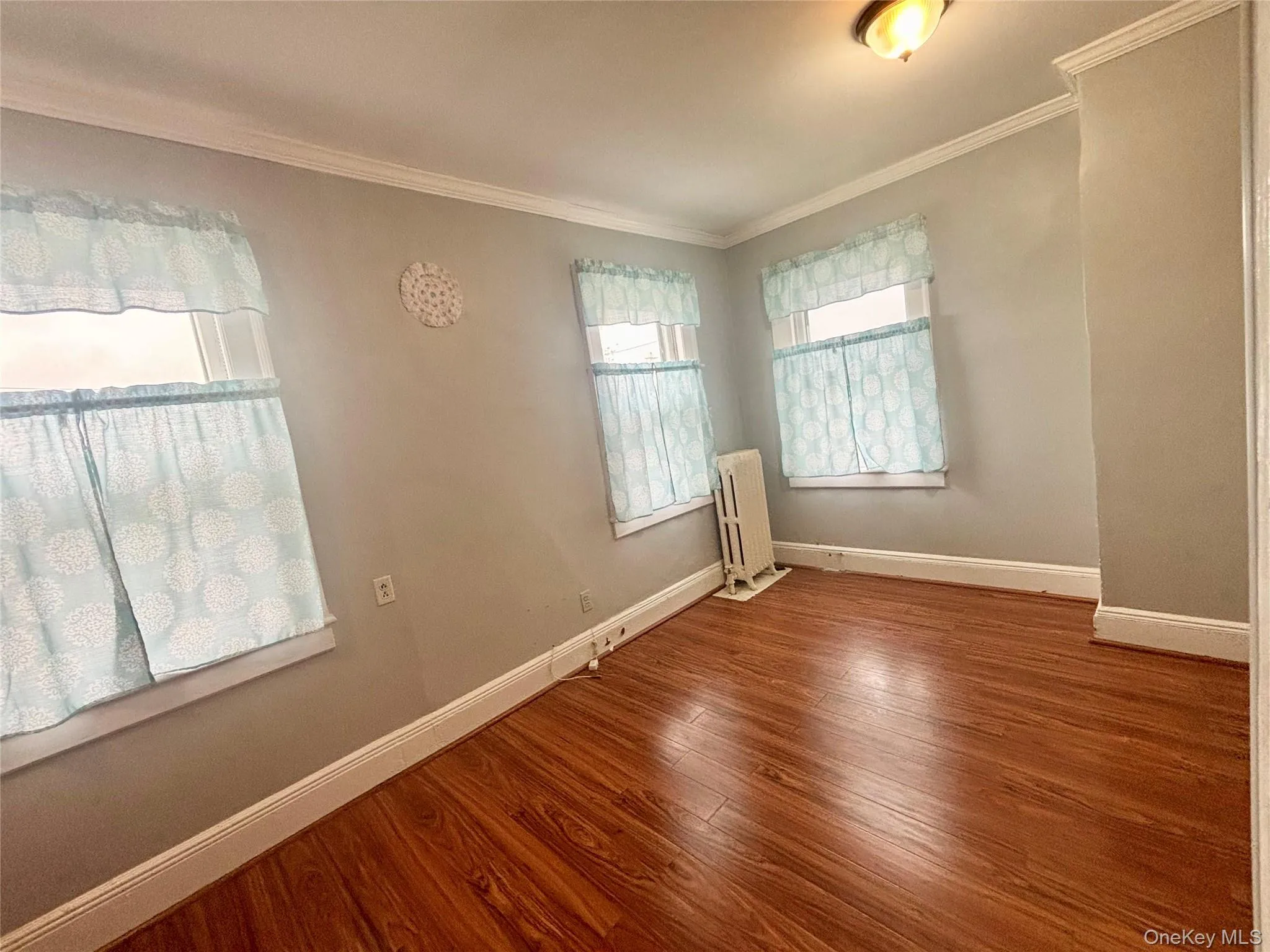 92 Wavecrest Street, Hempstead, NY, 2 Bedrooms Bedrooms, 4 Rooms Rooms,1 BathroomBathrooms,Residential Lease,For Rent,Wavecrest,0,993327 92 Wavecrest Street, Hempstead, NY, 2 Bedrooms Bedrooms, 4 Rooms Rooms,1 BathroomBathrooms,Residential Lease,For Rent,Wavecrest,0,993327