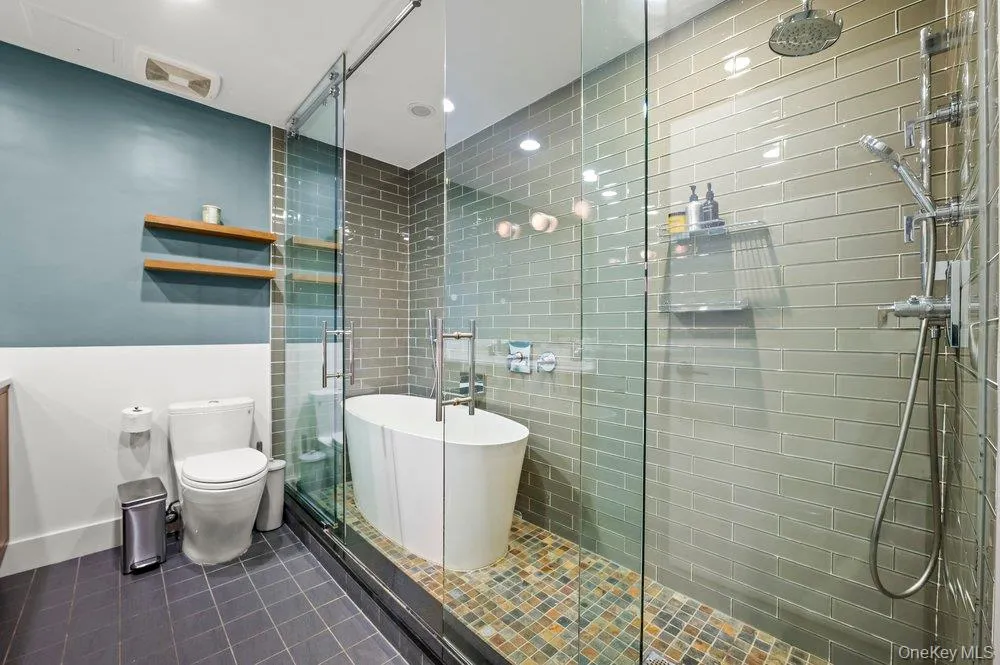 226 50th Avenue, New York, NY, 3 Bedrooms Bedrooms, 6 Rooms Rooms,2 BathroomsBathrooms,Residential,For Rent,50th,0,993331 226 50th Avenue, New York, NY, 3 Bedrooms Bedrooms, 6 Rooms Rooms,2 BathroomsBathrooms,Residential,For Rent,50th,0,993331
