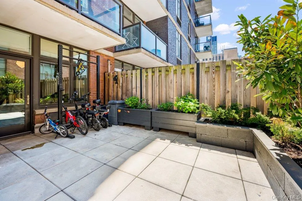 226 50th Avenue, New York, NY, 3 Bedrooms Bedrooms, 6 Rooms Rooms,2 BathroomsBathrooms,Residential,For Rent,50th,0,993331 226 50th Avenue, New York, NY, 3 Bedrooms Bedrooms, 6 Rooms Rooms,2 BathroomsBathrooms,Residential,For Rent,50th,0,993331