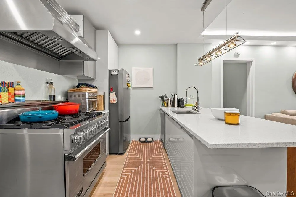 226 50th Avenue, New York, NY, 3 Bedrooms Bedrooms, 6 Rooms Rooms,2 BathroomsBathrooms,Residential,For Rent,50th,0,993331 226 50th Avenue, New York, NY, 3 Bedrooms Bedrooms, 6 Rooms Rooms,2 BathroomsBathrooms,Residential,For Rent,50th,0,993331