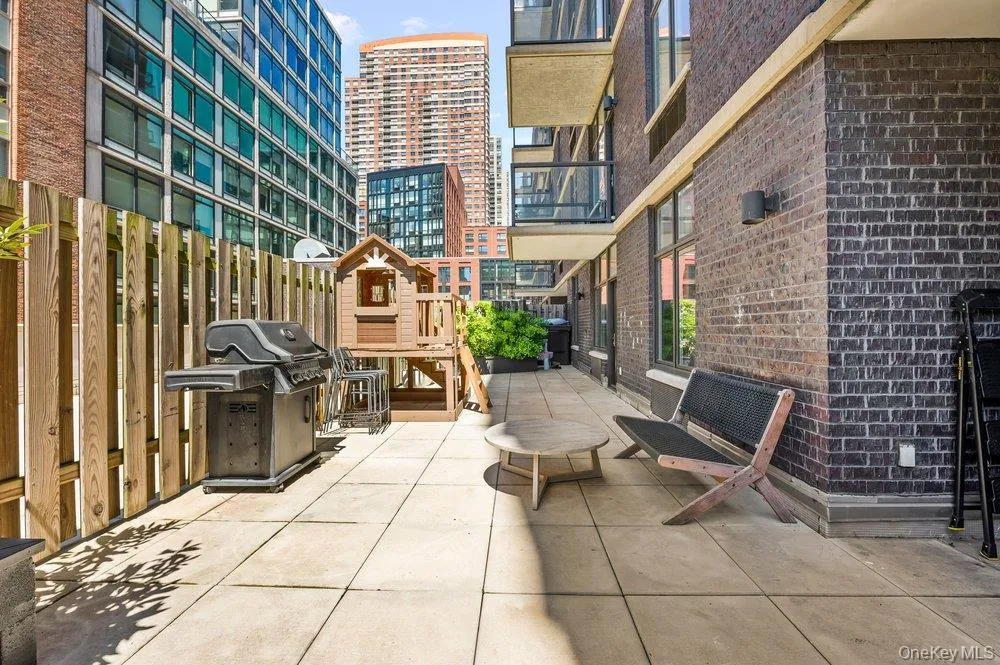 226 50th Avenue, New York, NY, 3 Bedrooms Bedrooms, 6 Rooms Rooms,2 BathroomsBathrooms,Residential,For Rent,50th,0,993331 226 50th Avenue, New York, NY, 3 Bedrooms Bedrooms, 6 Rooms Rooms,2 BathroomsBathrooms,Residential,For Rent,50th,0,993331