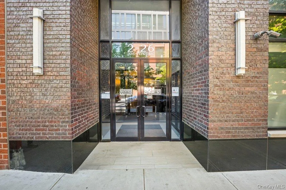 226 50th Avenue, New York, NY, 3 Bedrooms Bedrooms, 6 Rooms Rooms,2 BathroomsBathrooms,Residential,For Rent,50th,0,993331 226 50th Avenue, New York, NY, 3 Bedrooms Bedrooms, 6 Rooms Rooms,2 BathroomsBathrooms,Residential,For Rent,50th,0,993331