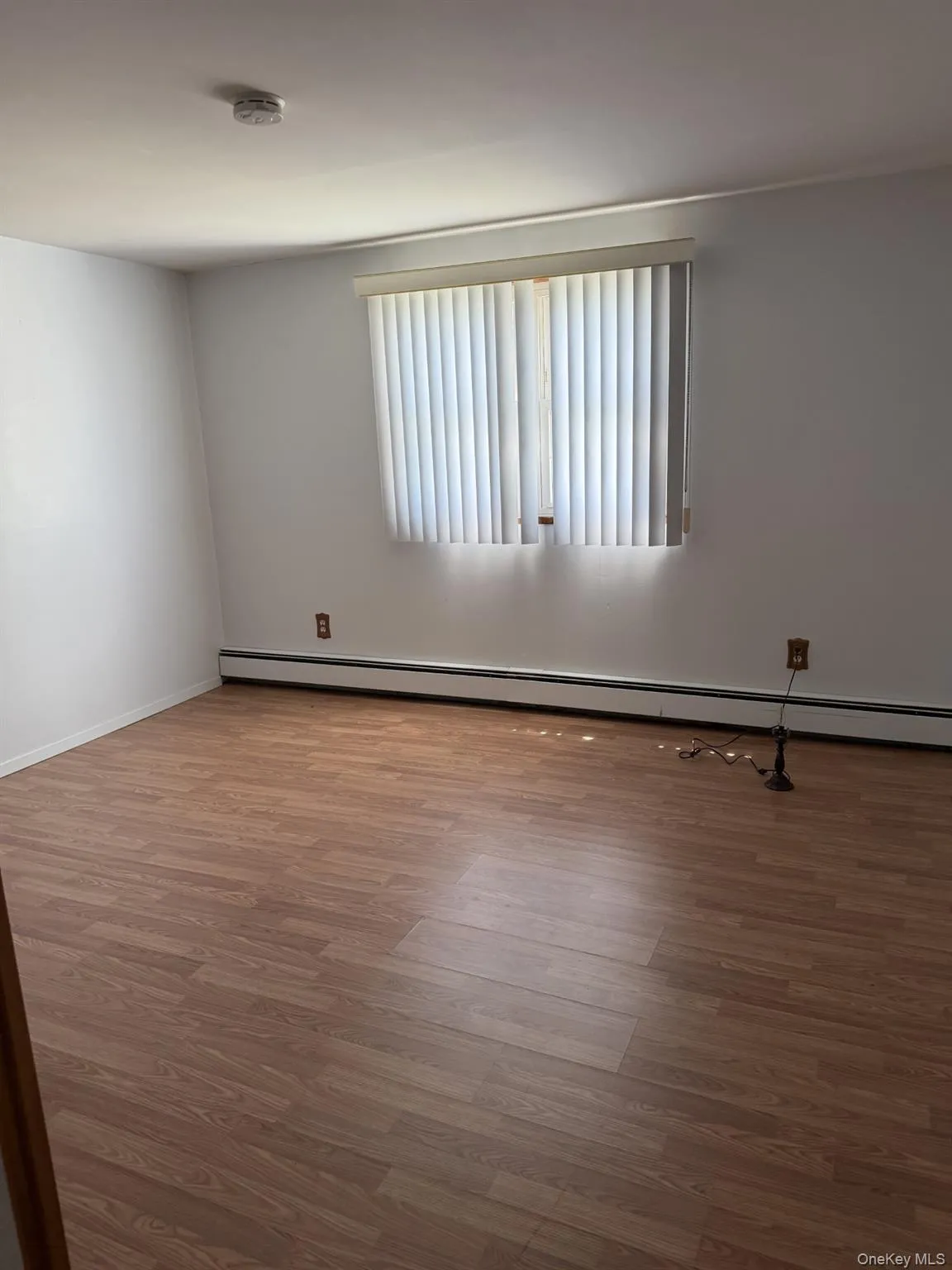 9 Elwin Place, Huntington, NY, 2 Bedrooms Bedrooms, 4 Rooms Rooms,2 BathroomsBathrooms,Residential Lease,For Rent,Elwin,0,993335 9 Elwin Place, Huntington, NY, 2 Bedrooms Bedrooms, 4 Rooms Rooms,2 BathroomsBathrooms,Residential Lease,For Rent,Elwin,0,993335