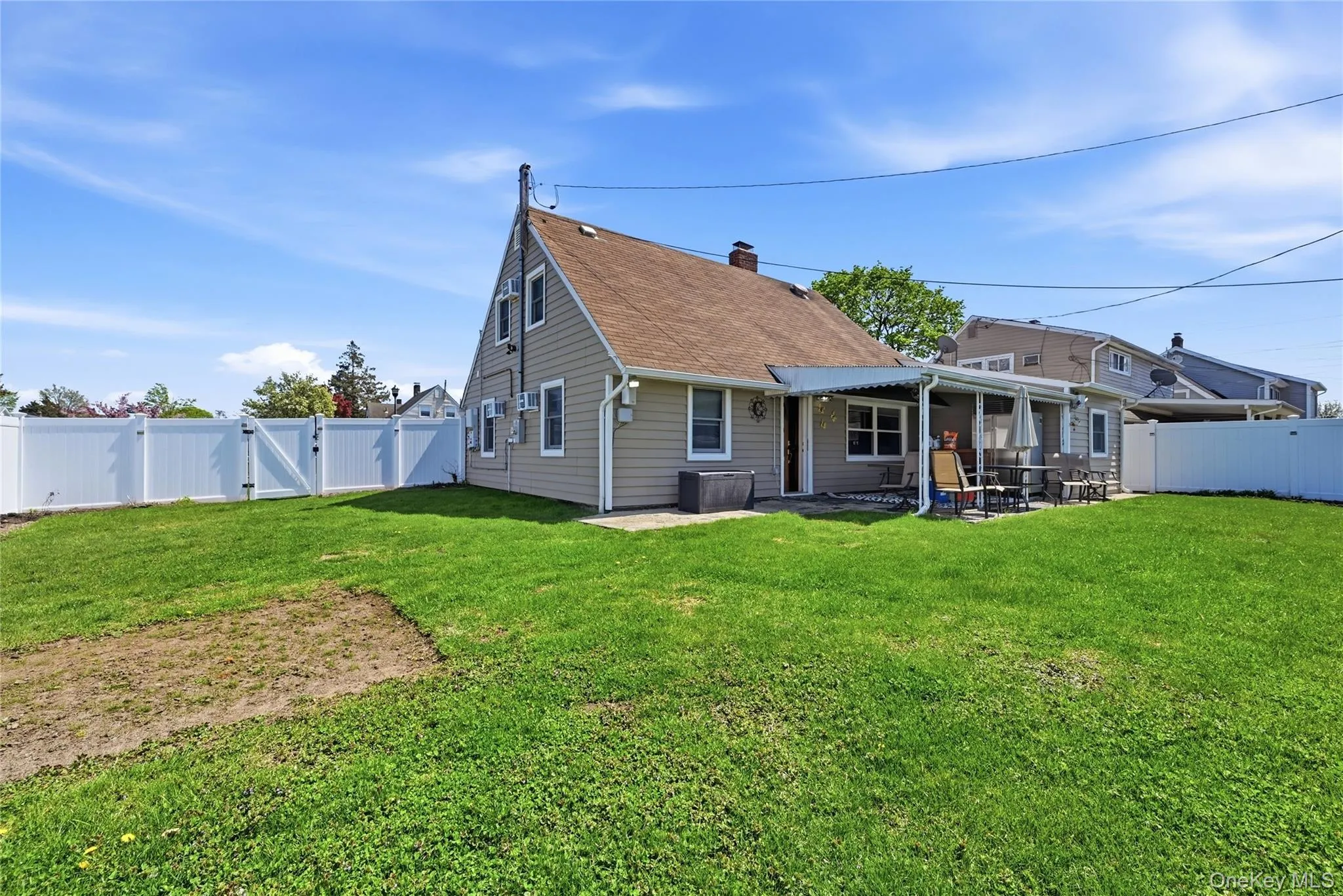 2 Tallow Lane, Hempstead, NY, 5 Bedrooms Bedrooms, 9 Rooms Rooms,2 BathroomsBathrooms,Residential,For Rent,Tallow,0,993343 2 Tallow Lane, Hempstead, NY, 5 Bedrooms Bedrooms, 9 Rooms Rooms,2 BathroomsBathrooms,Residential,For Rent,Tallow,0,993343