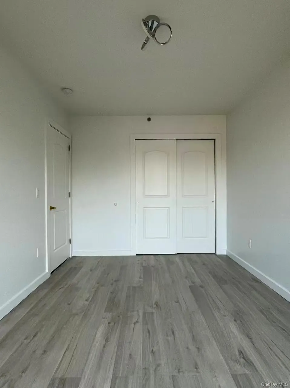 7065 Queens Boulevard, New York, NY, 1 Bedroom Bedrooms, 3 Rooms Rooms,1 BathroomBathrooms,Residential,For Rent,Queens,0,993344 7065 Queens Boulevard, New York, NY, 1 Bedroom Bedrooms, 3 Rooms Rooms,1 BathroomBathrooms,Residential,For Rent,Queens,0,993344