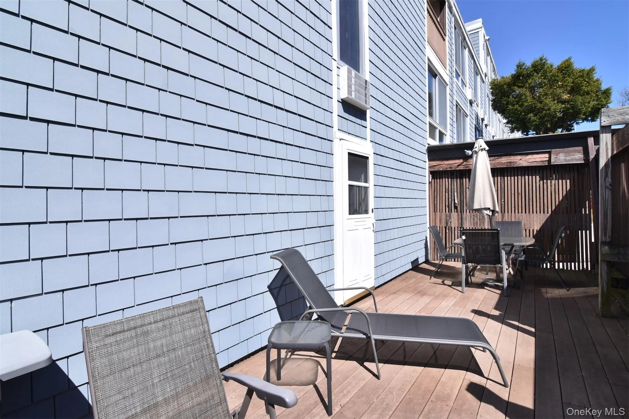 Deck Deck