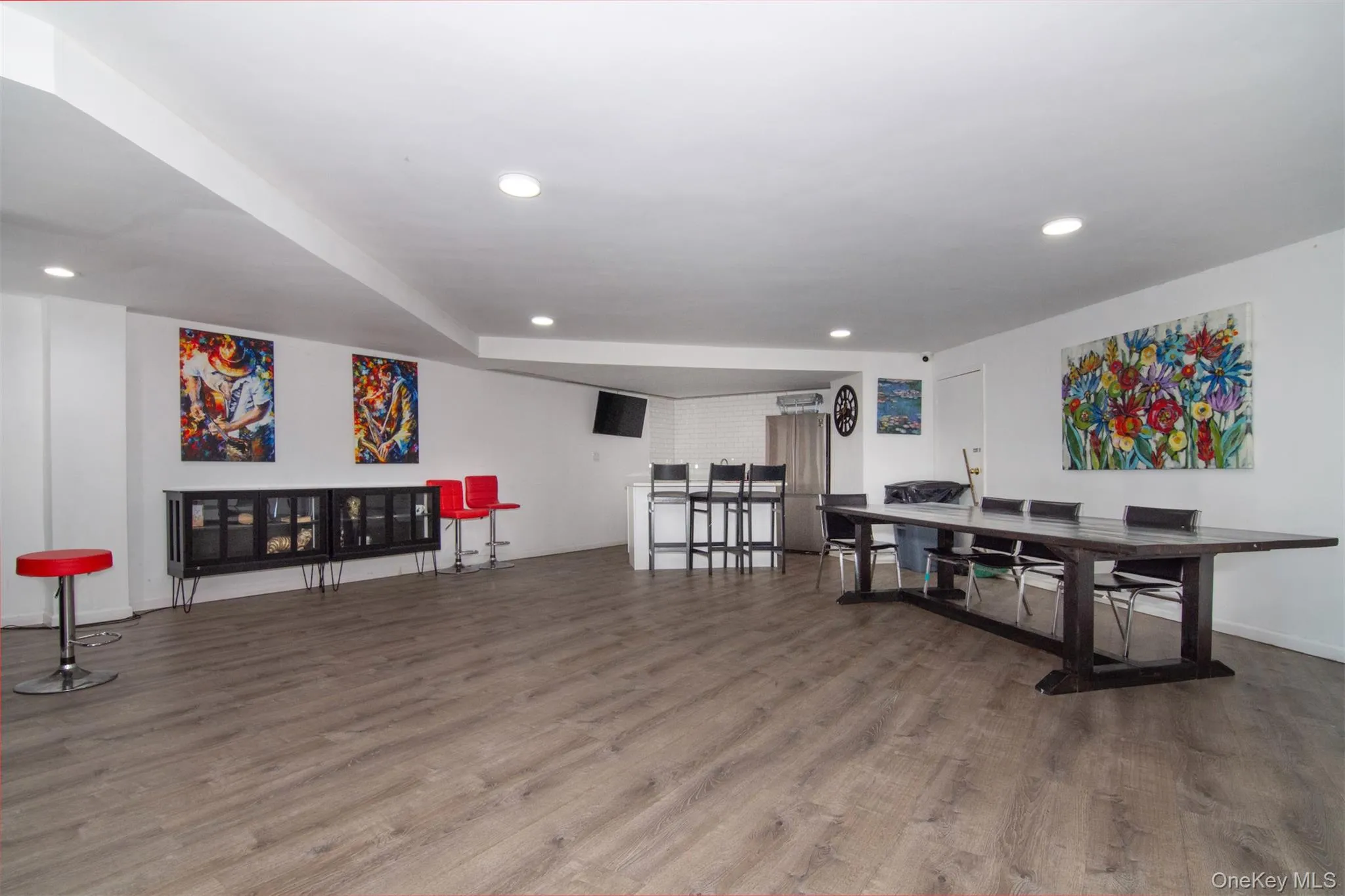 Clubhouse/Party Room Clubhouse/Party Room