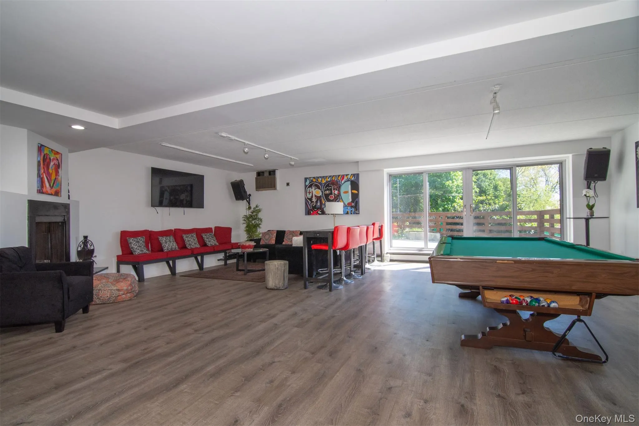 Clubhouse with Pool table and SGD to deck Clubhouse with Pool table and SGD to deck