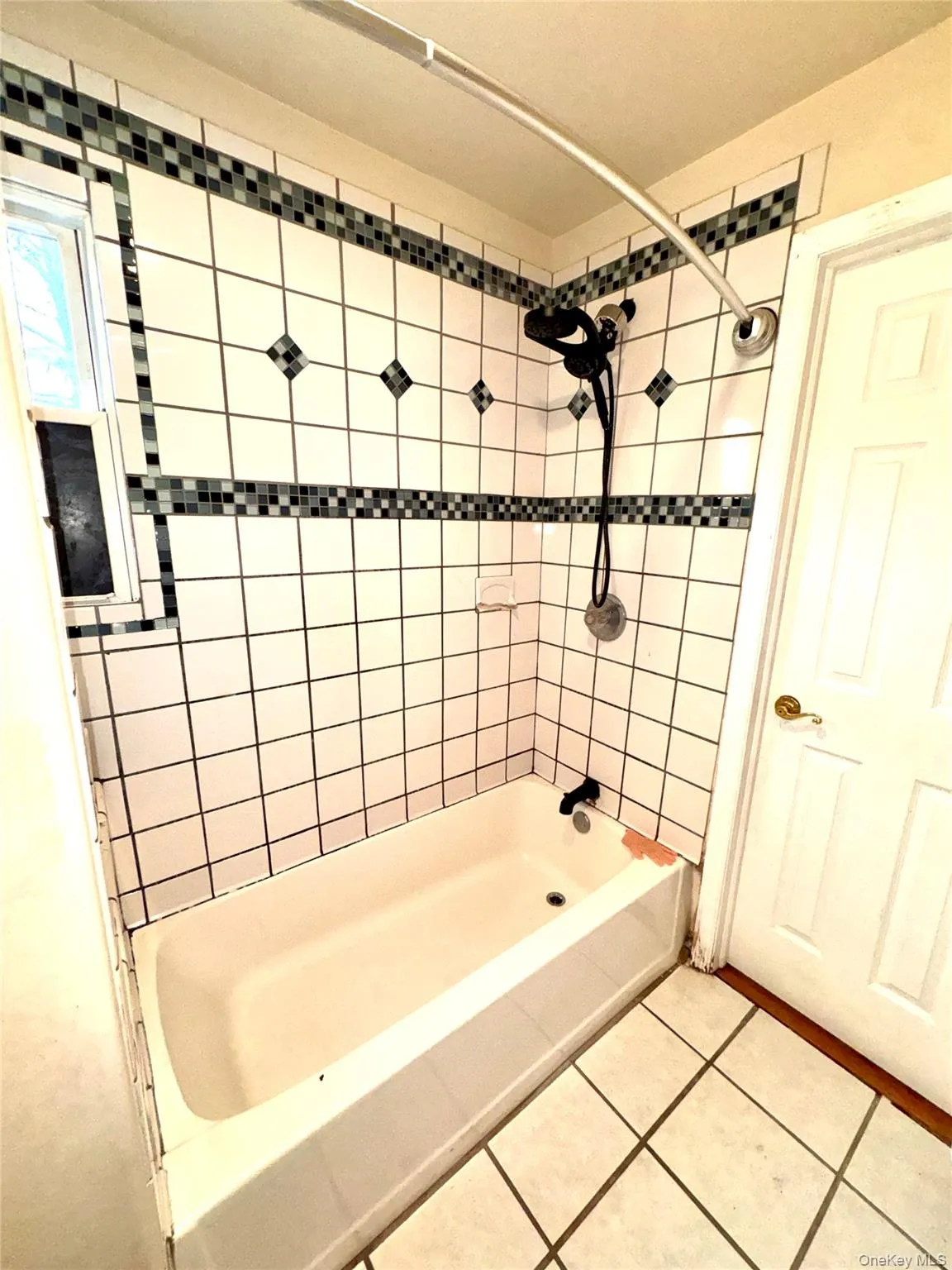 140 Fairfax Avenue, Middletown, NY, 2 Bedrooms Bedrooms, 6 Rooms Rooms,1 BathroomBathrooms,Residential Lease,For Rent,Fairfax,0,993360 140 Fairfax Avenue, Middletown, NY, 2 Bedrooms Bedrooms, 6 Rooms Rooms,1 BathroomBathrooms,Residential Lease,For Rent,Fairfax,0,993360