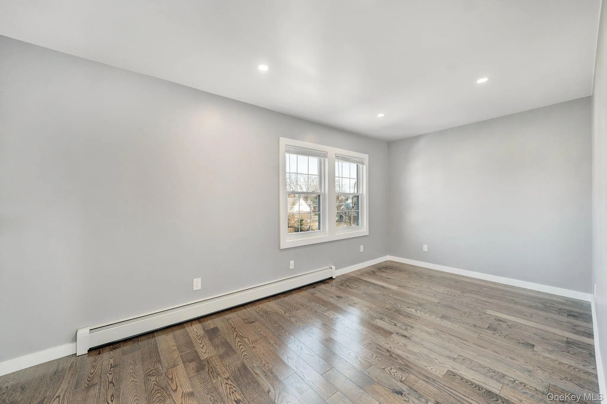 11718 198th Street, New York, NY, 3 Bedrooms Bedrooms, 6 Rooms Rooms,1 BathroomBathrooms,Residential Lease,For Rent,198th,0,993369 11718 198th Street, New York, NY, 3 Bedrooms Bedrooms, 6 Rooms Rooms,1 BathroomBathrooms,Residential Lease,For Rent,198th,0,993369