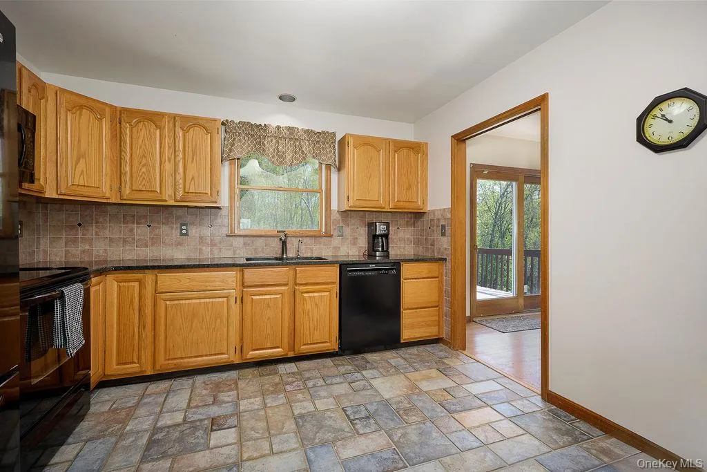 15 Red Hawk Hollow Road, Wappinger, NY, 4 Bedrooms Bedrooms, 9 Rooms Rooms,3 BathroomsBathrooms,Residential,For Rent,Red Hawk Hollow,0,993377 15 Red Hawk Hollow Road, Wappinger, NY, 4 Bedrooms Bedrooms, 9 Rooms Rooms,3 BathroomsBathrooms,Residential,For Rent,Red Hawk Hollow,0,993377