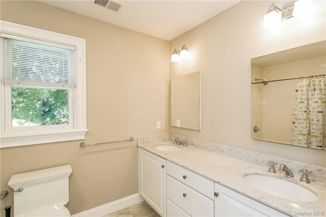 Family Bathroom Family Bathroom